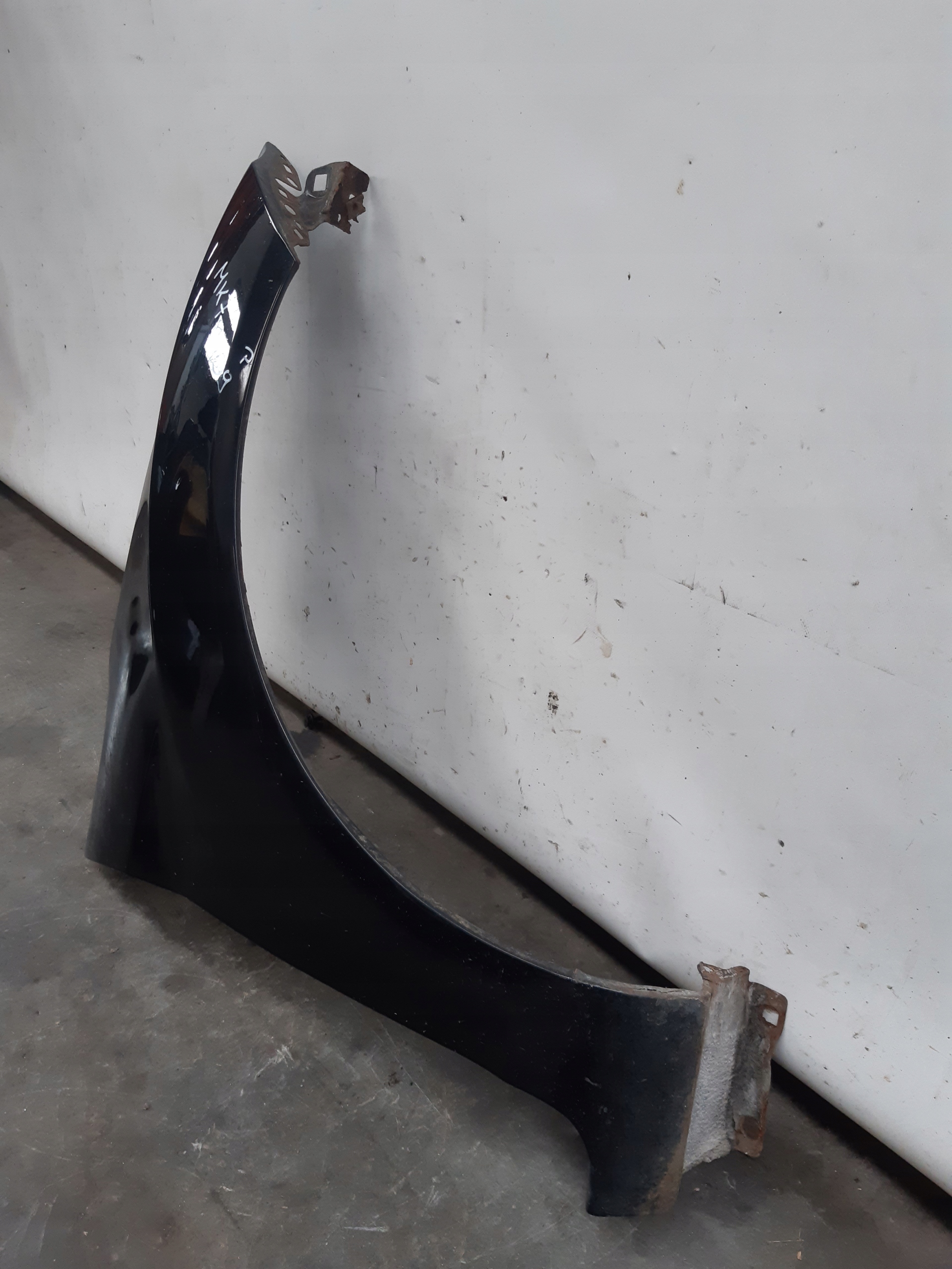fender right D9 Ford Fiesta MK7