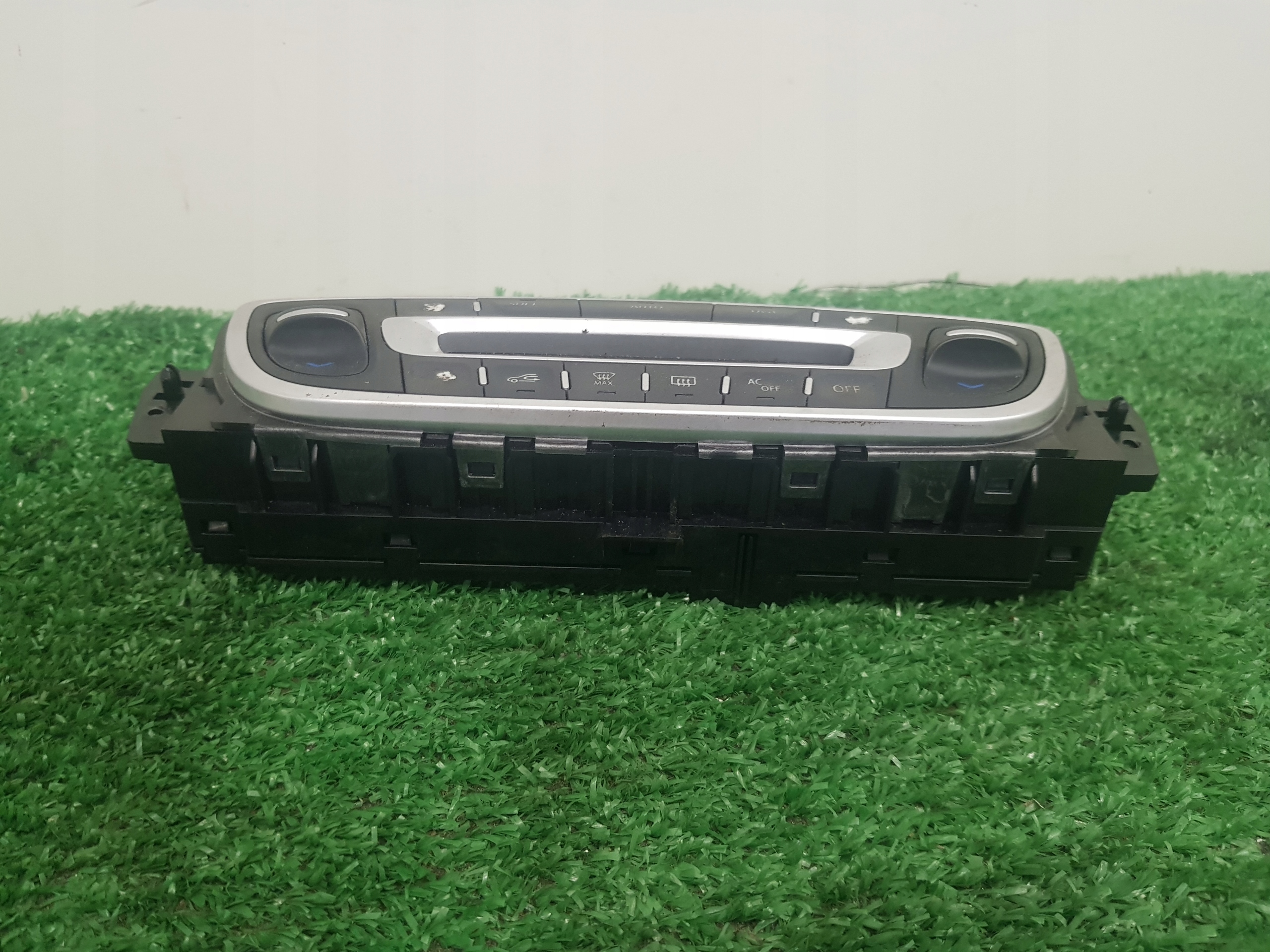 control panel air conditioning devices RENAULT SCENIC 3 275102769R