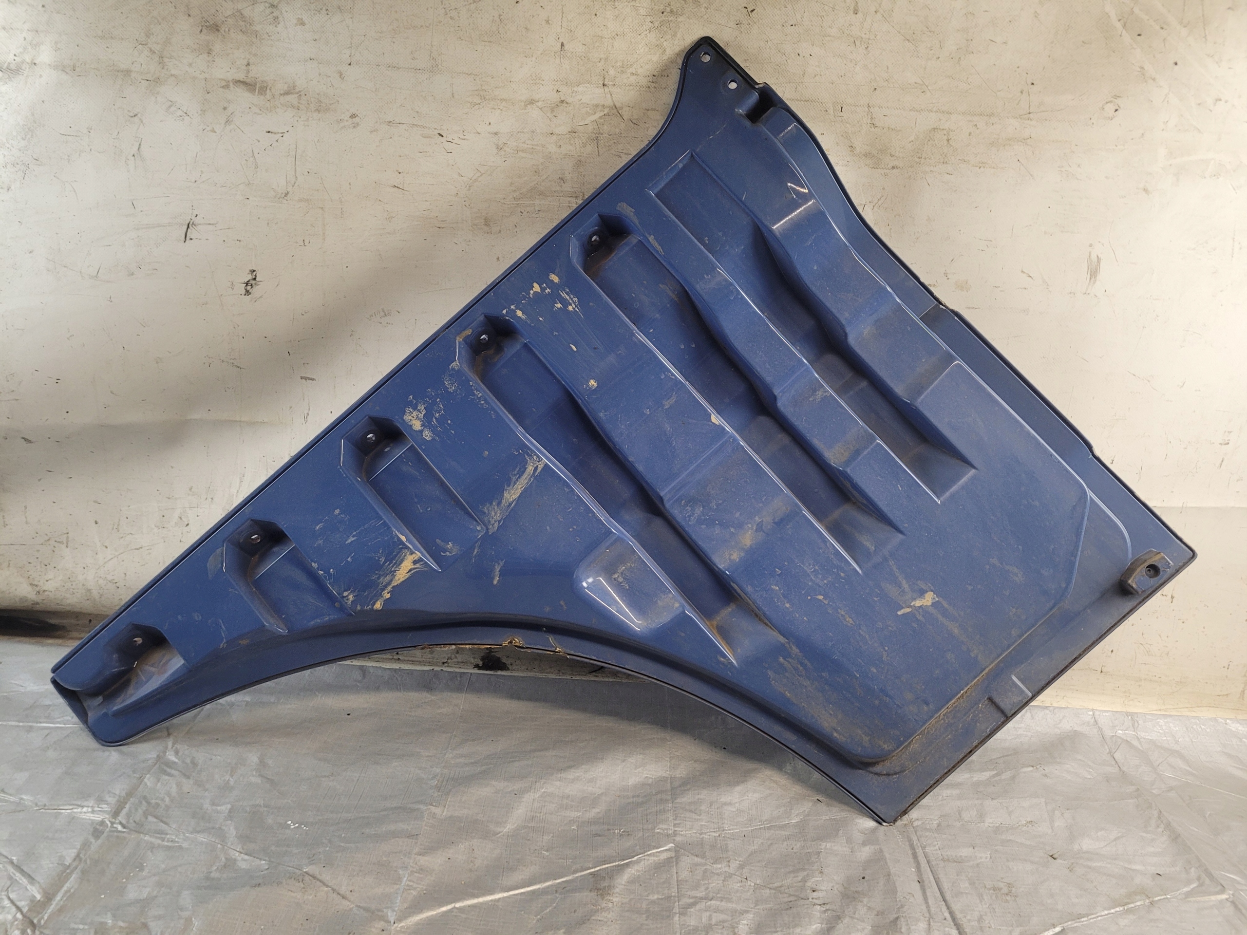PRZEDLUZENIE PANEL door left left front OE 81626100023 MAN TGA 00-07r.