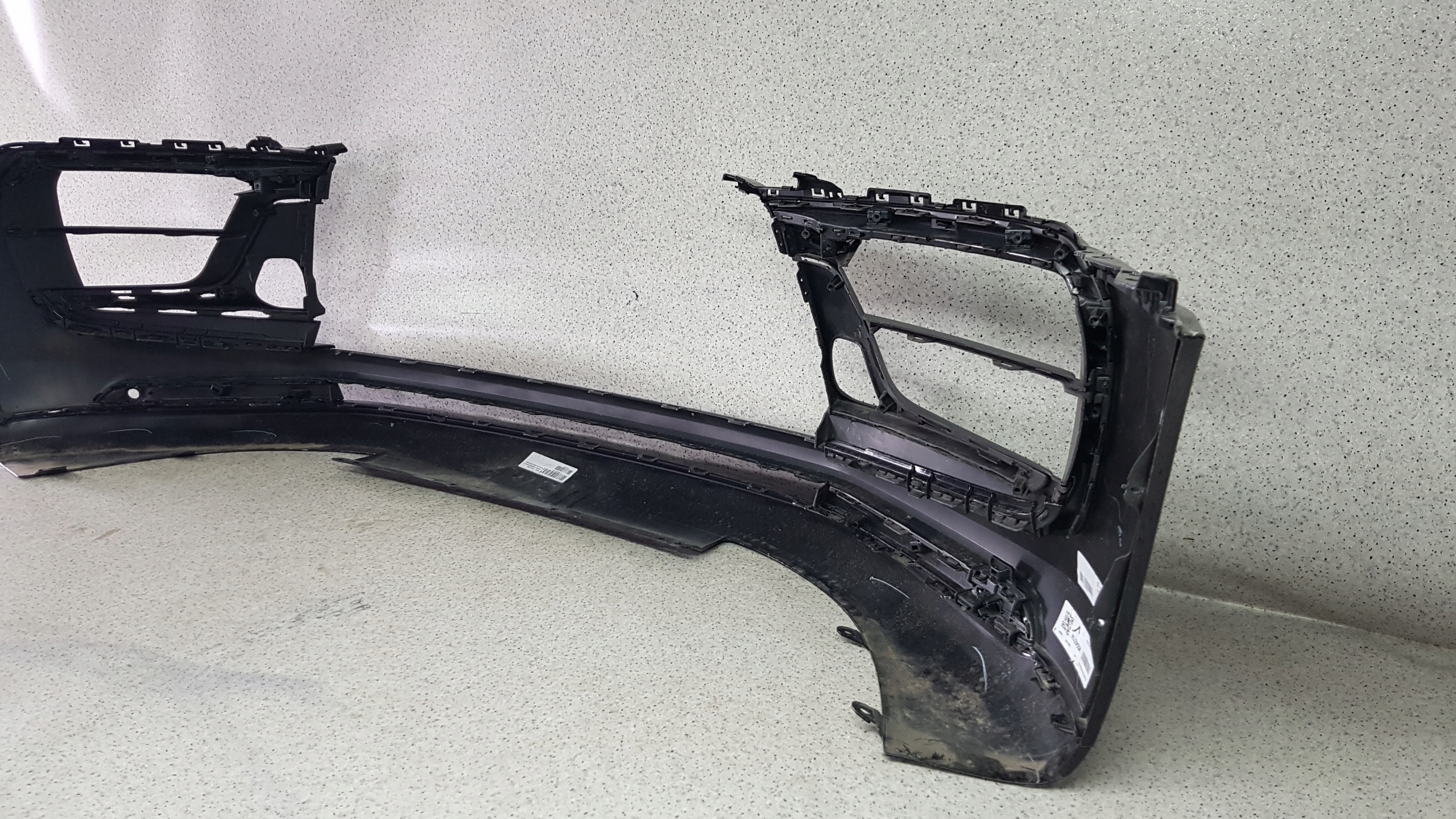 PORSCHE MACAN GTS LIFT 2021 - bumper front 9737