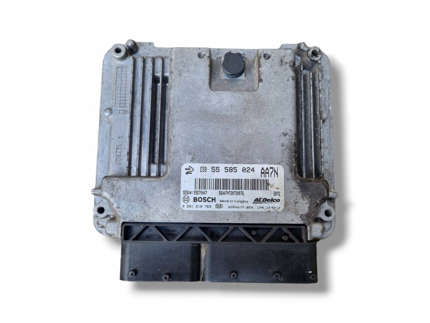 control unit of the engine Opel Astra J facelift 2012 55585024