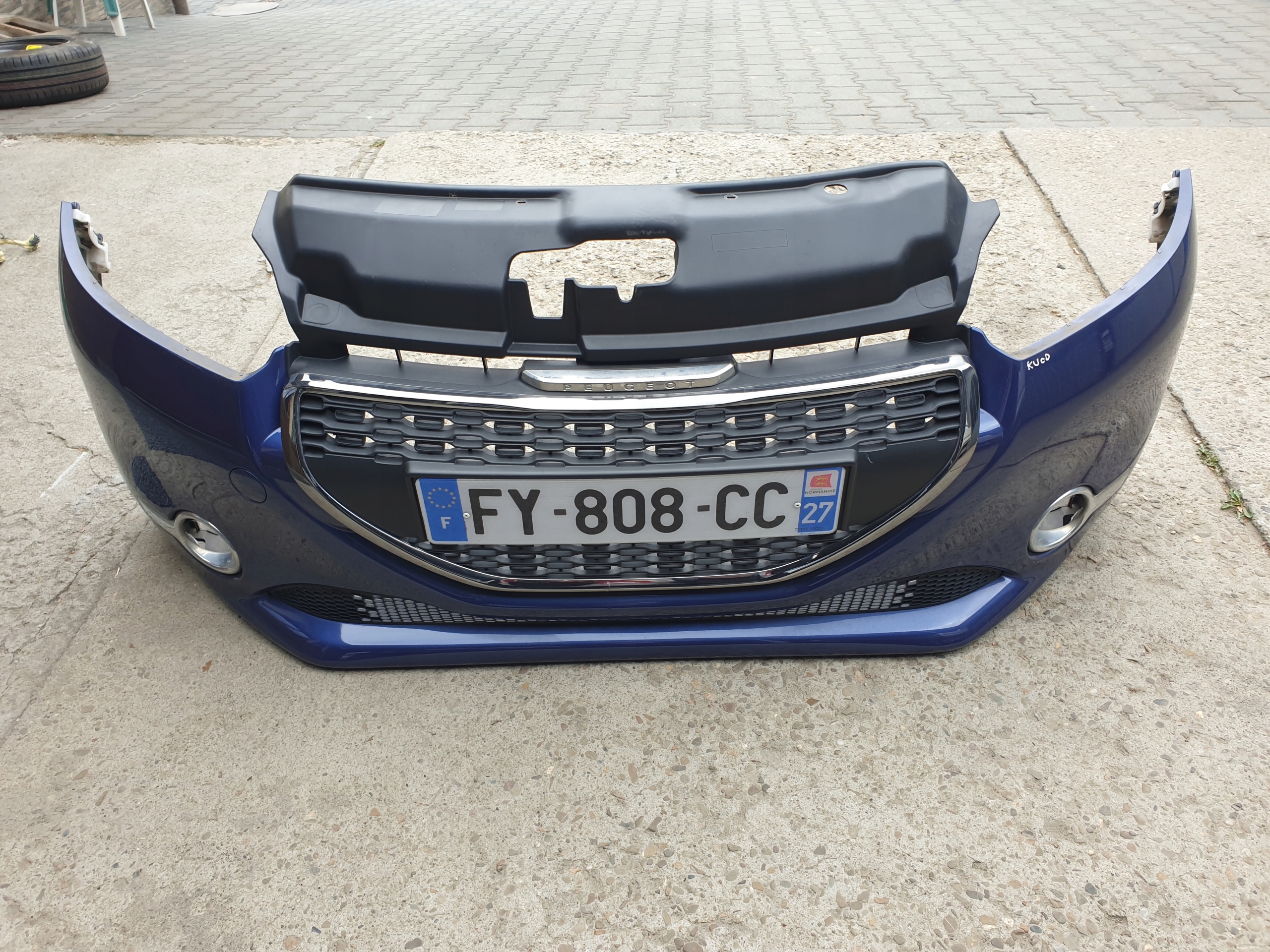 front bumper PEUGEOT 208 2013- KUCD 9672794477