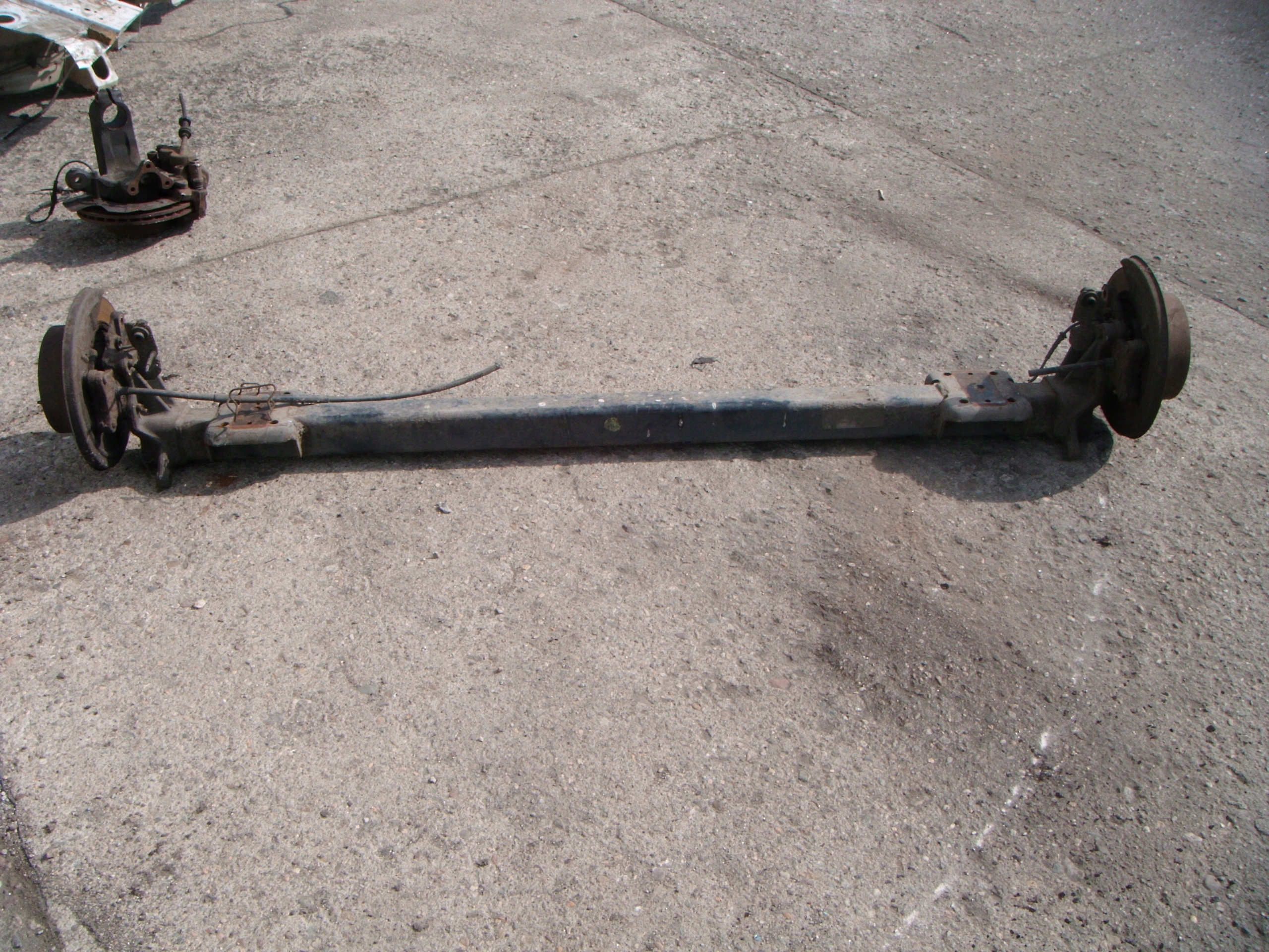 DUCATO BOXER JUMPER III 06- BELKA TYŁ OŚ