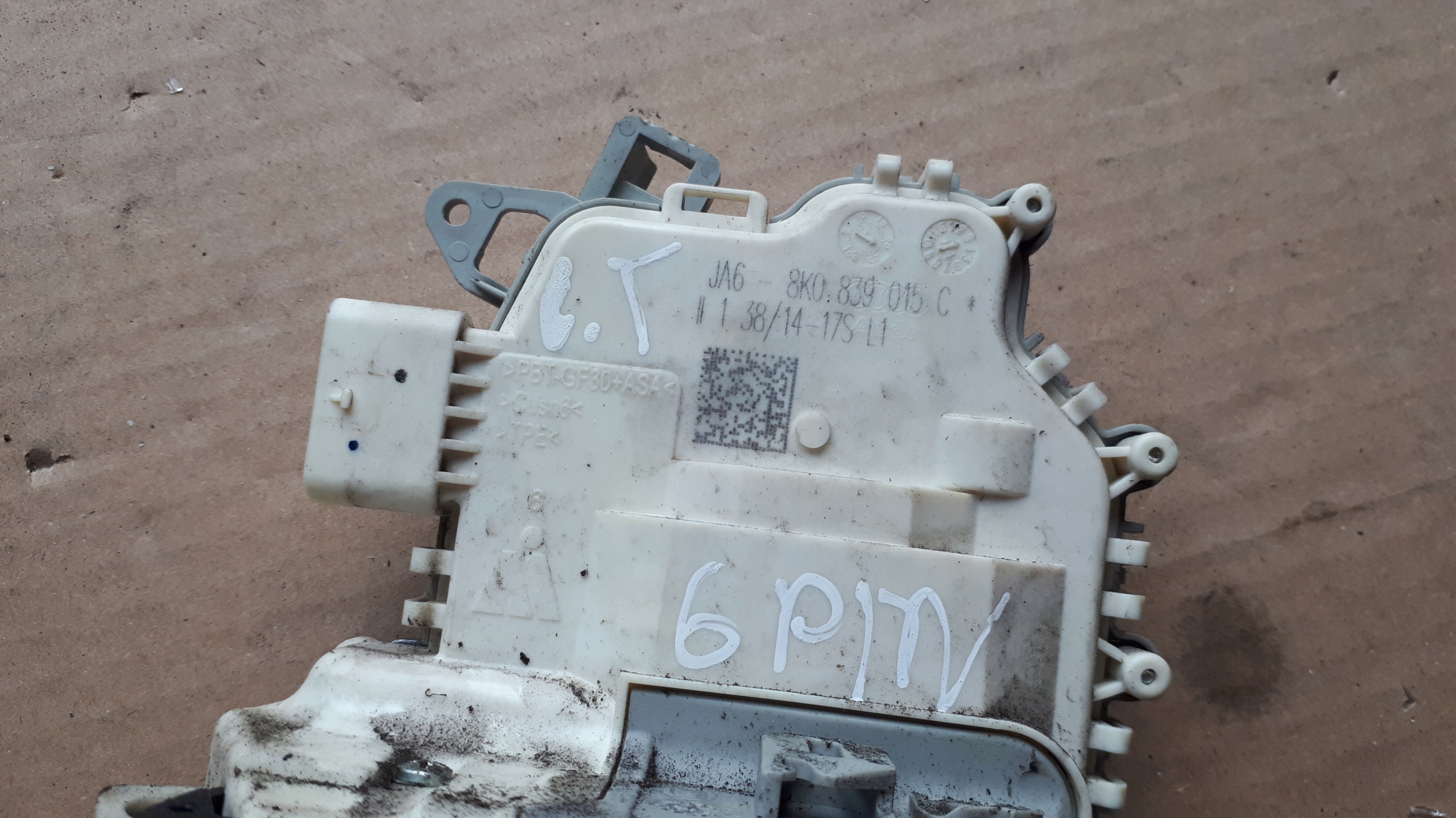 A5 8T LIFT lock door left rear part rear 6 PIN A4 B8