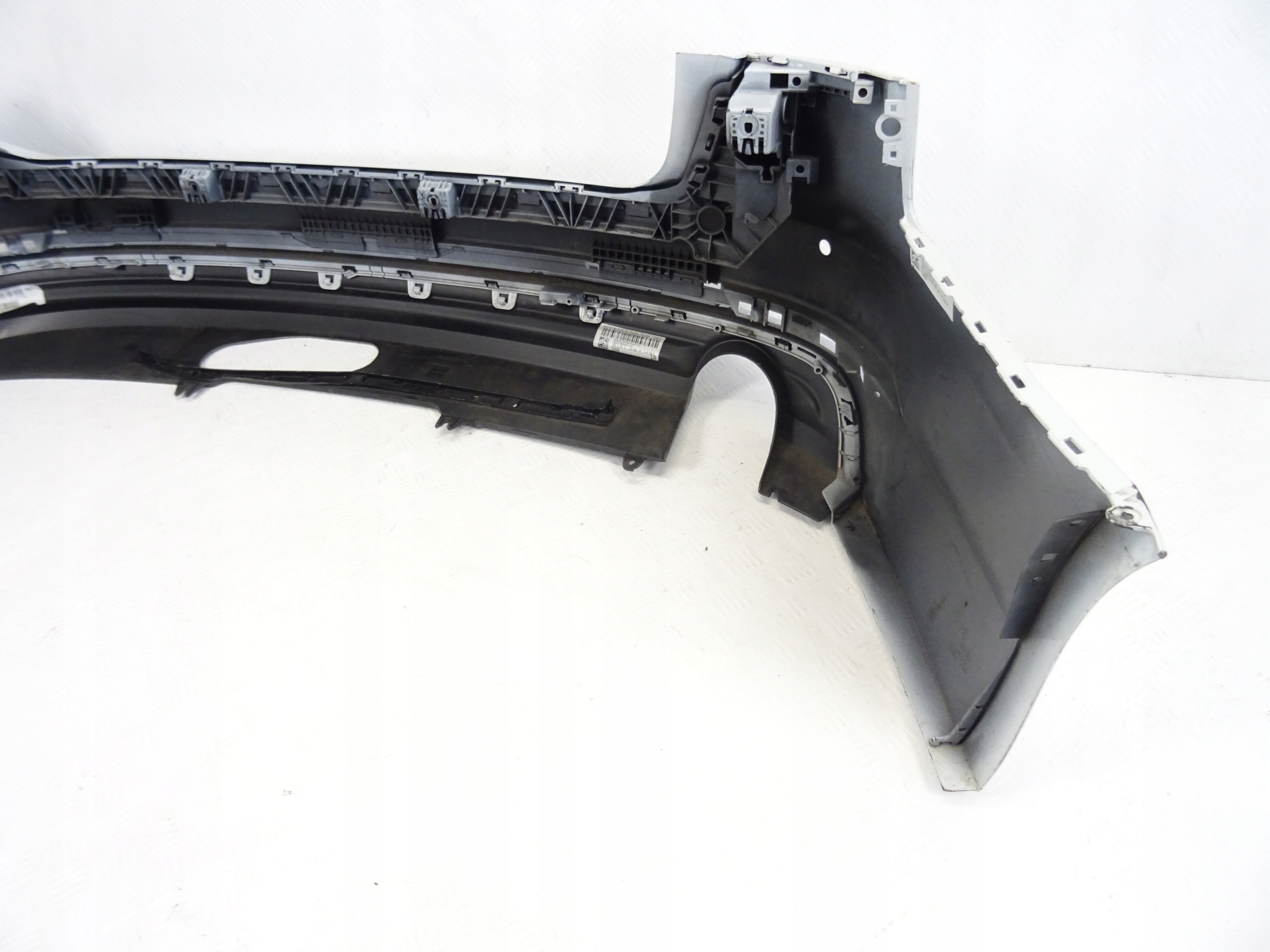 AUDI A4 B9 8W9 S-LINE KOMBI bumper rear part rear