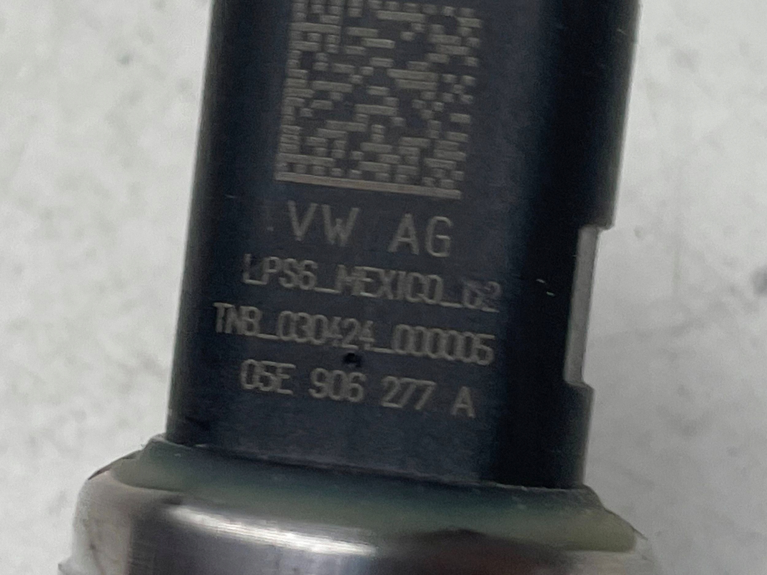 sensore pressione olio Skoda Fabia Mk3 (NJ) 05E906277A !J