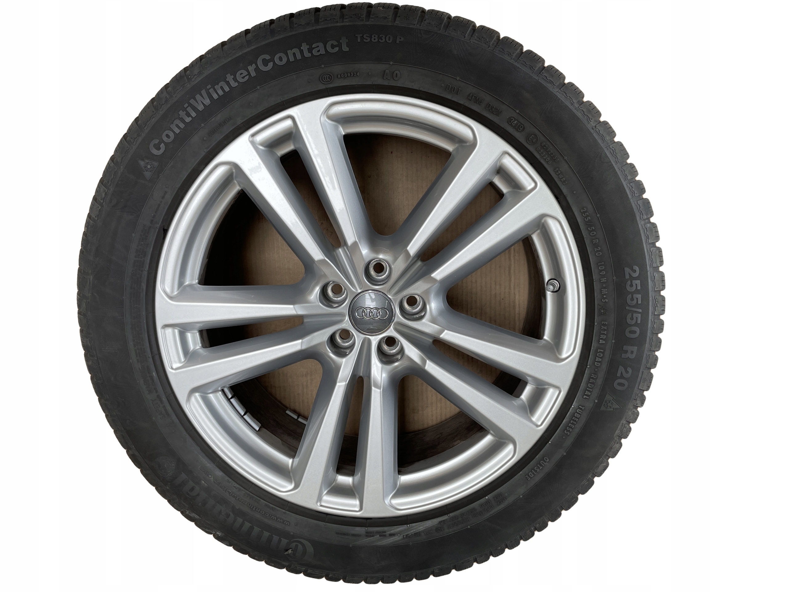 AUDI Q7 4M discs wheels 255/50R20 CONTINENTAL ZIMA