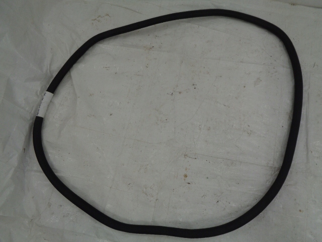 DS3 CROSSBACK УЩІЛЬНЕННЯ ЗАДНЬОЇ ПРАВОЇ ДВЕРІ