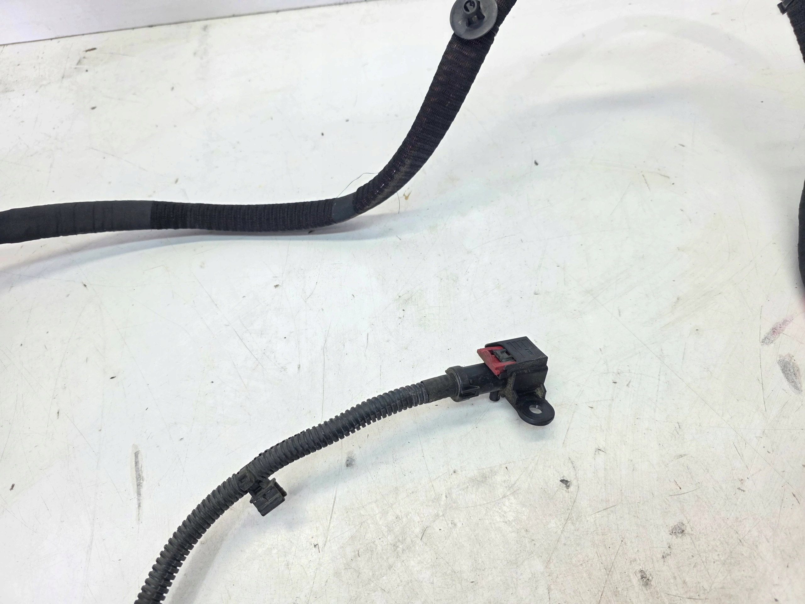 wiring terminal plus AUDI Q7 4M 4M0971225AT