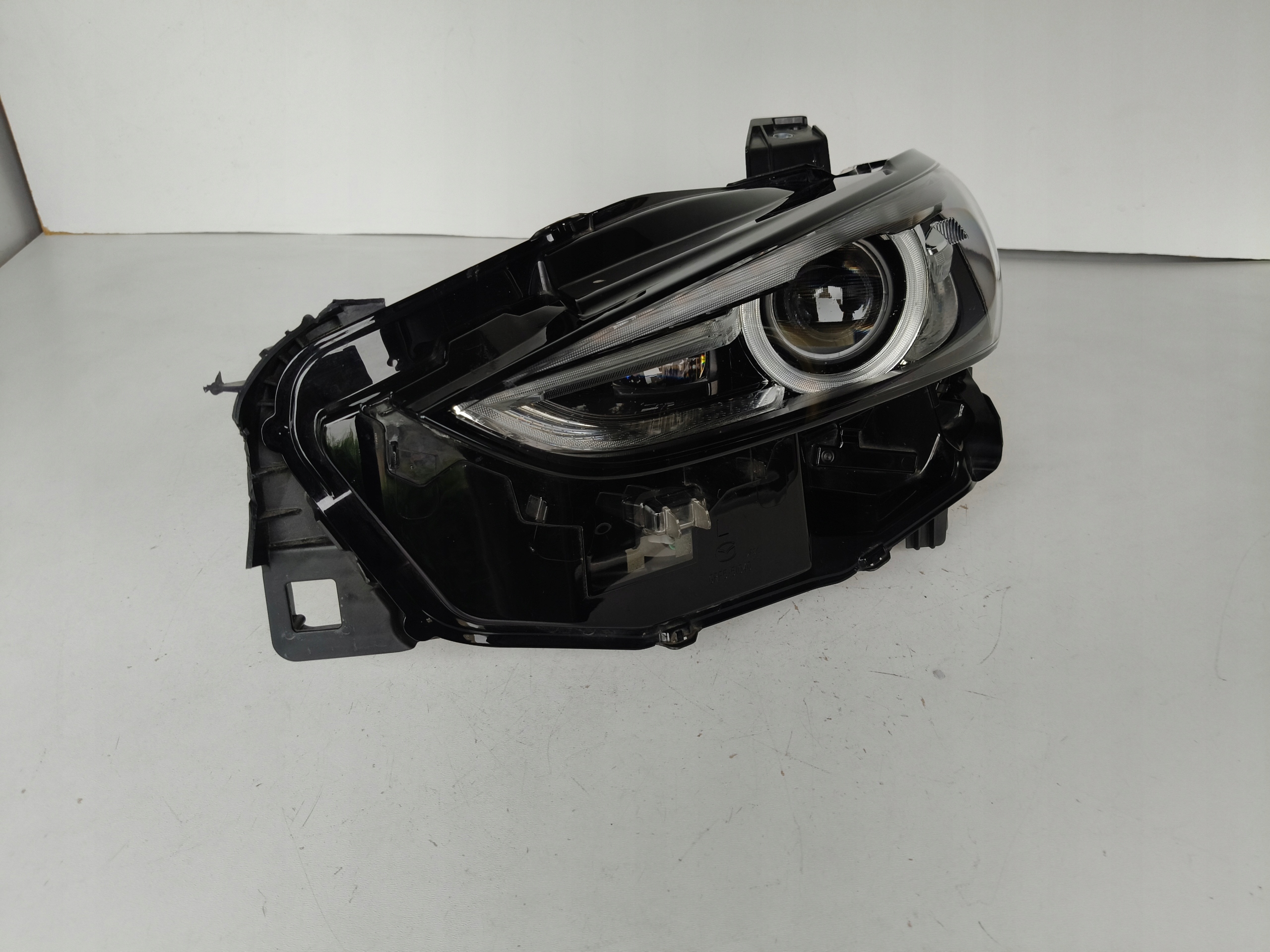 light left REFLEKTOR MAZDA 6 GJ 18- LIFT FULL LED 12 PIN