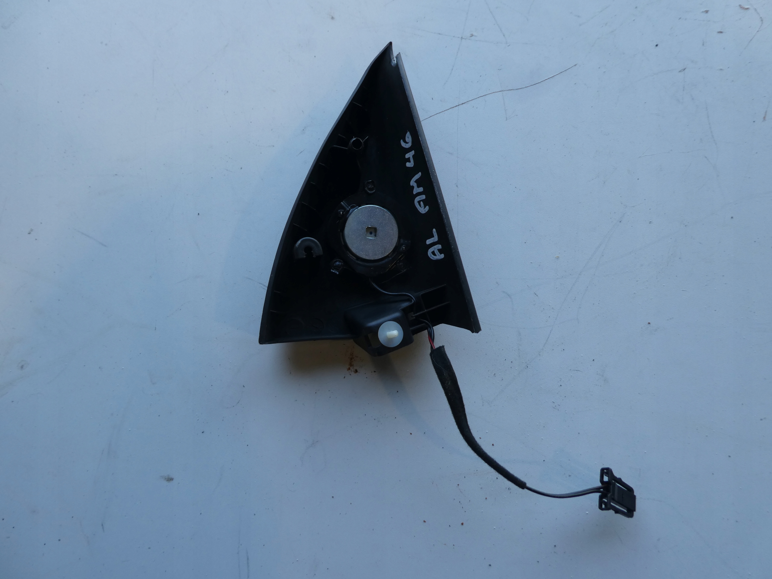 VW TIGUAN 5N0837973G cover TROJKAT speaker left