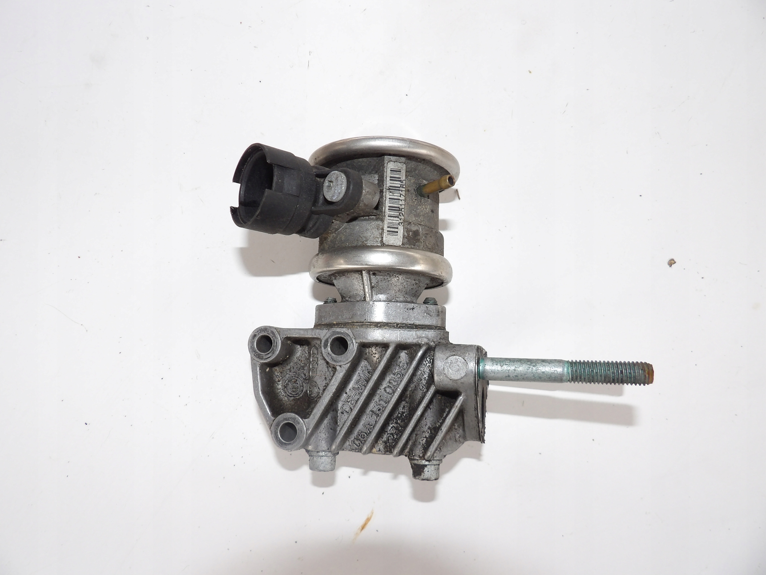 VW GOLF IV AUDI valve vacual EGR