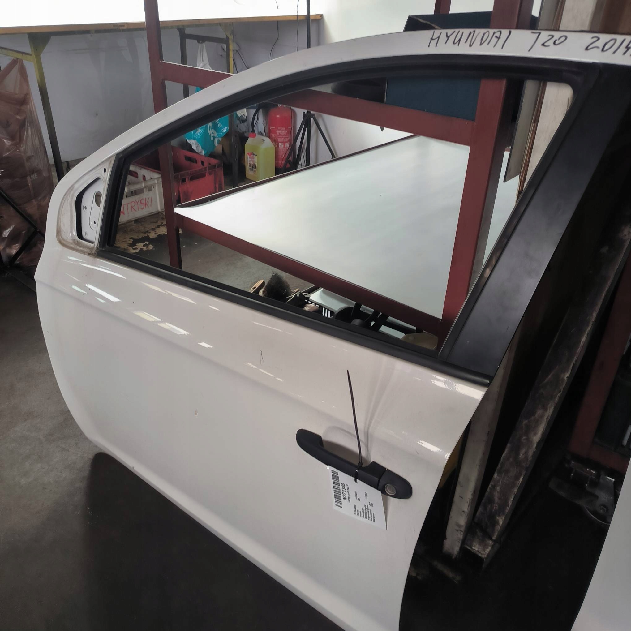 door left front PJW HYUNDAI I20