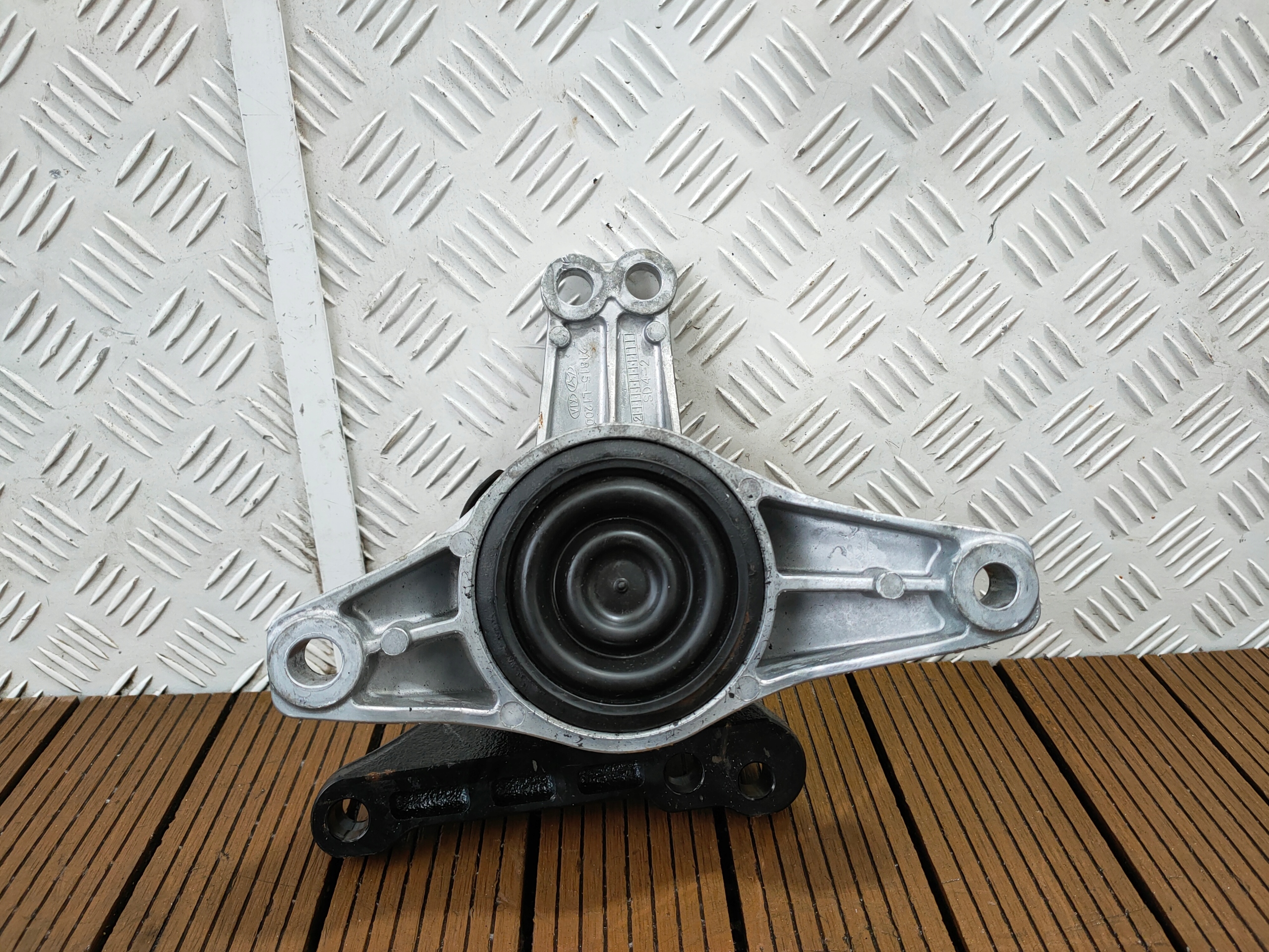KIA SORENTO IV 20-25 1.6 T-GDI PHEV MHEV holder engine mount