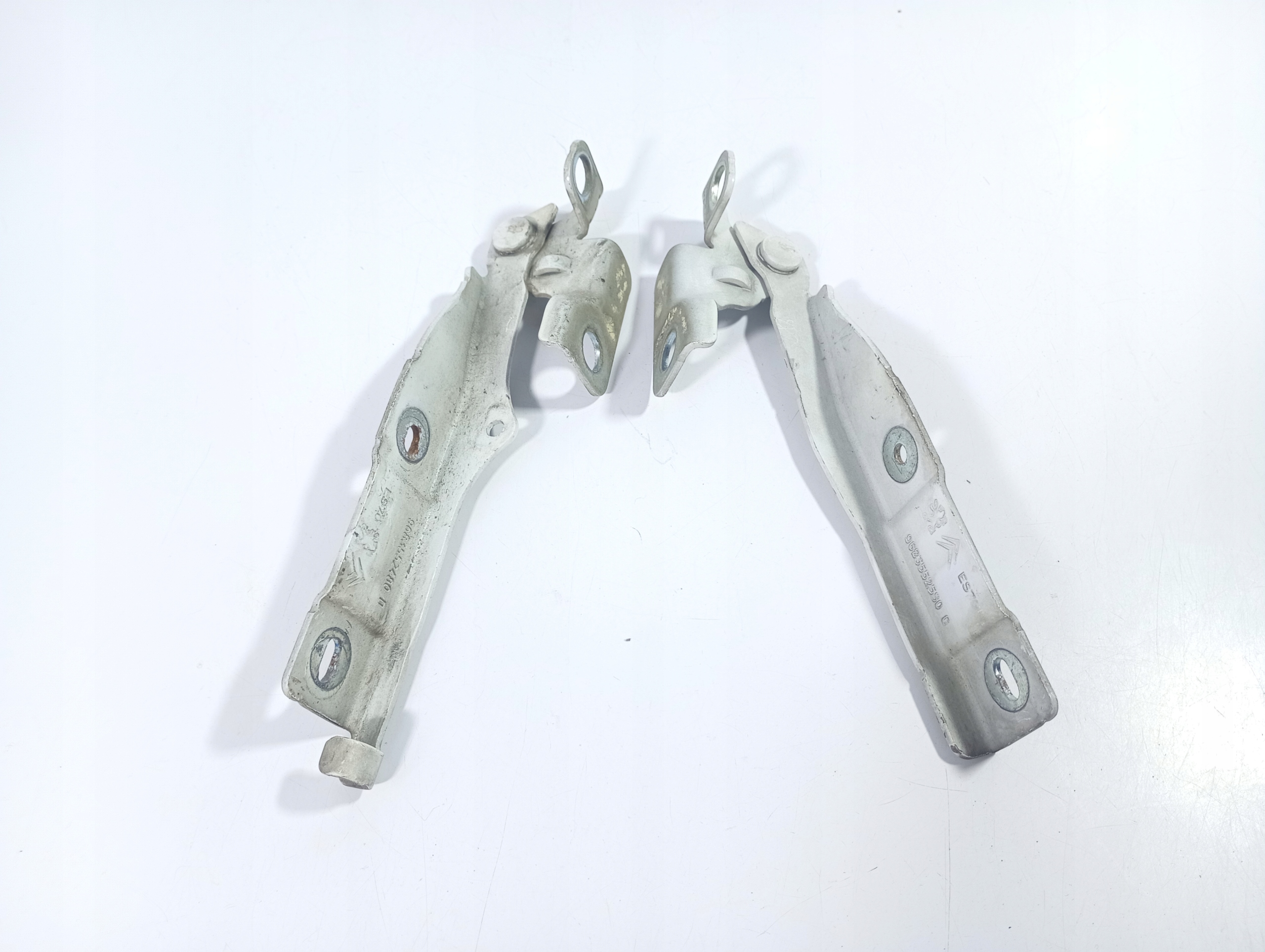 bonnet hinges front OE 9683552580 Citroen C3 II 2 09-13