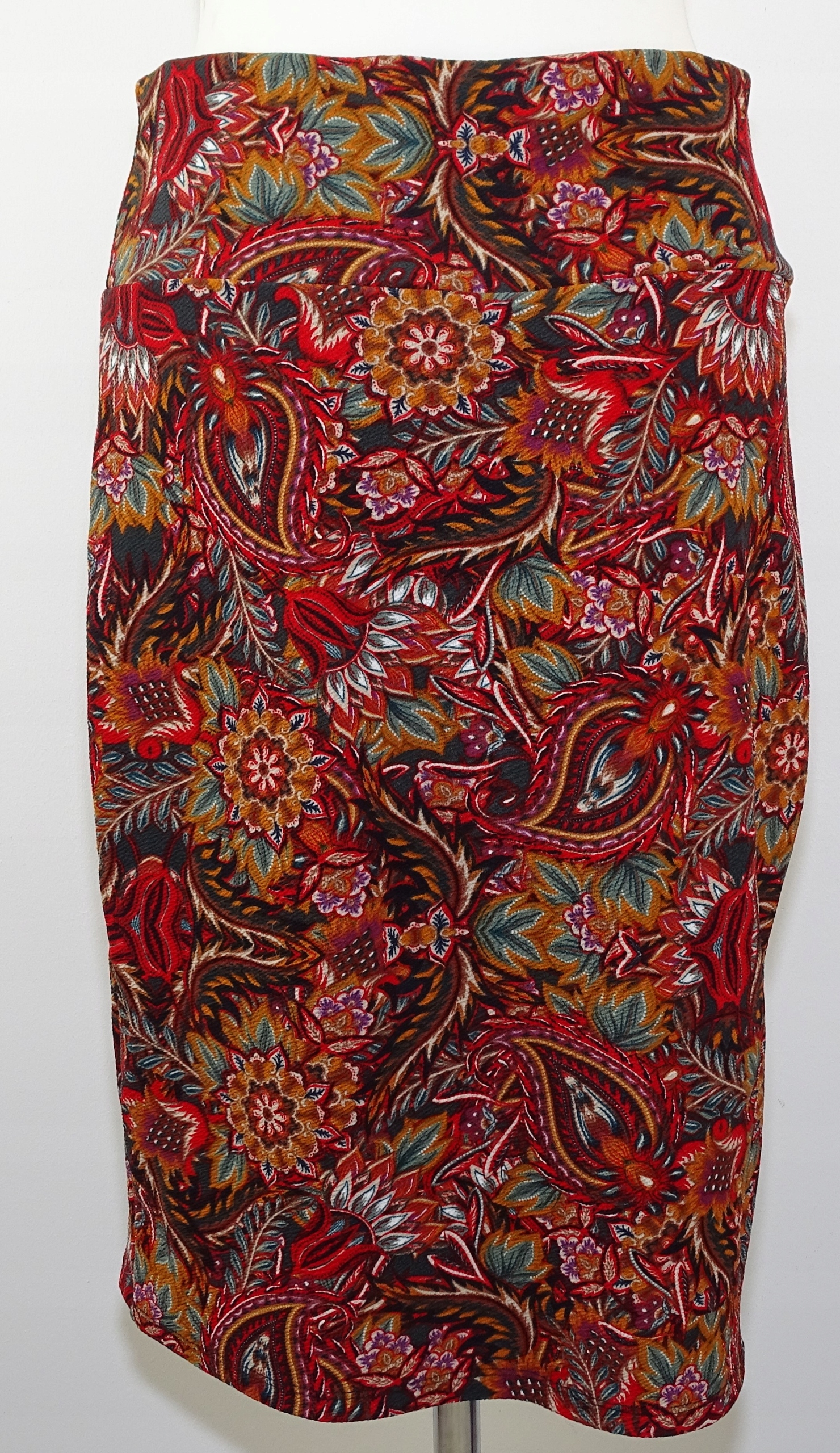 Spódnica midi prosta wzorzysta LuLaReo 38 zUSA r.M Rozmiar 38