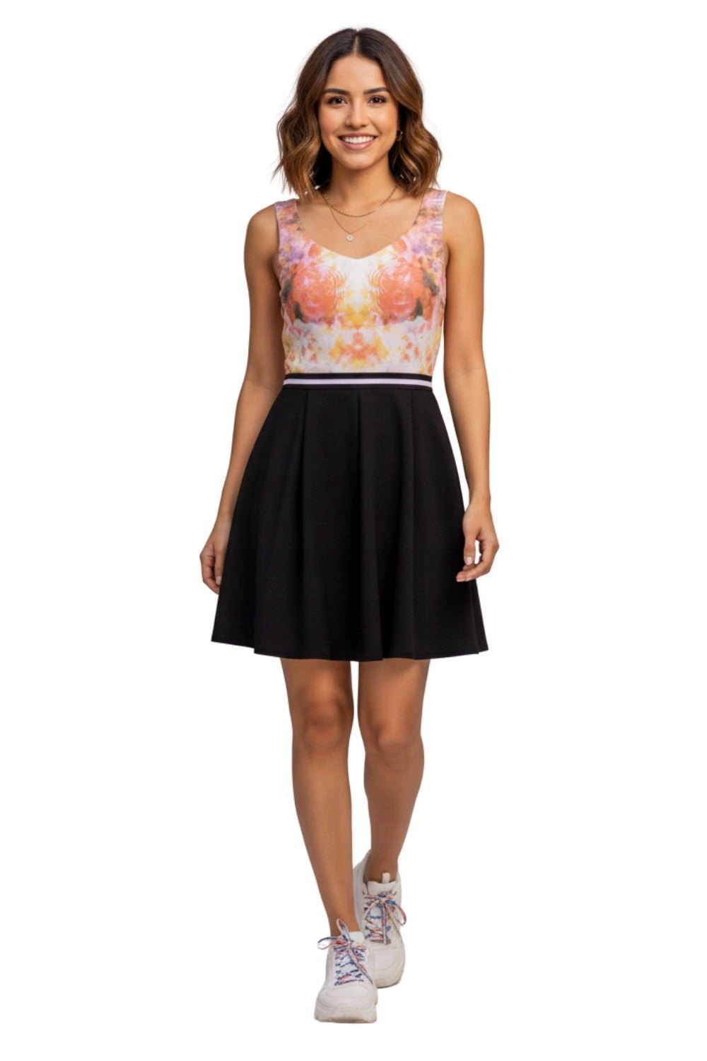 Dámské Šaty Silvian Heach s kšandami, přiléhavé, vzorované, elegantní velikost S