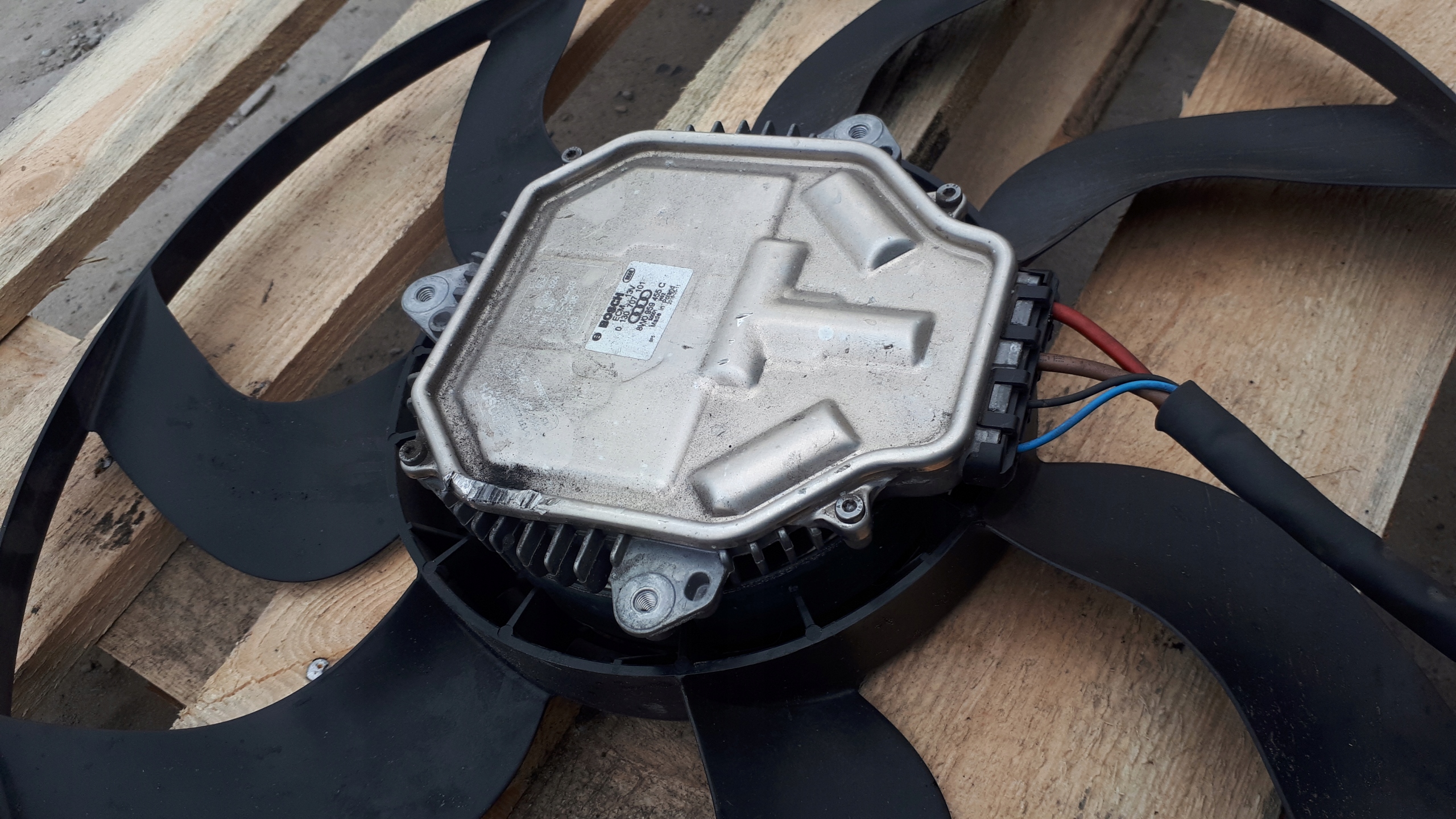 A4 B9 8W ventilátor chladiče vrtule A5 8W