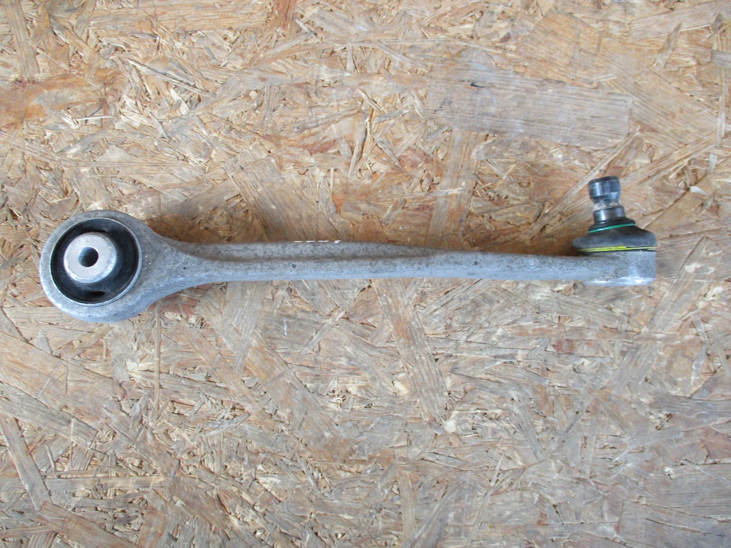 arm front left upper AUDI A4 B8 A5 8T