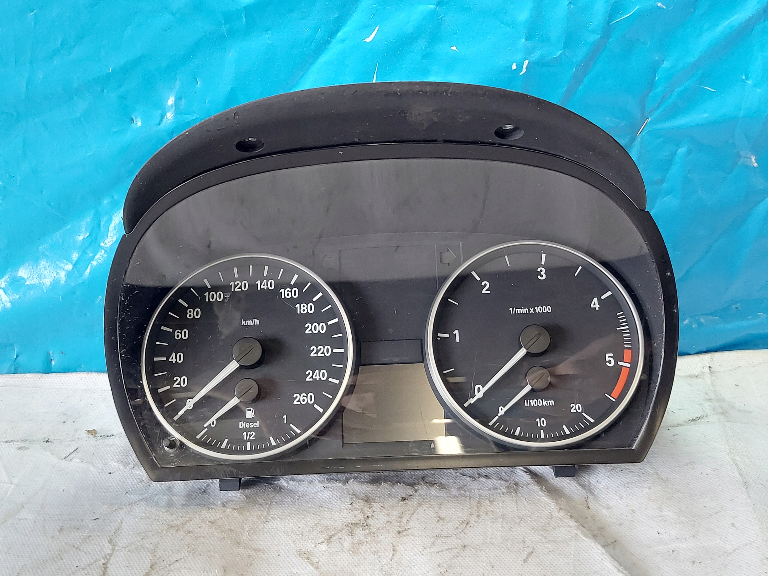dials clock BMW E91 320D 102535075