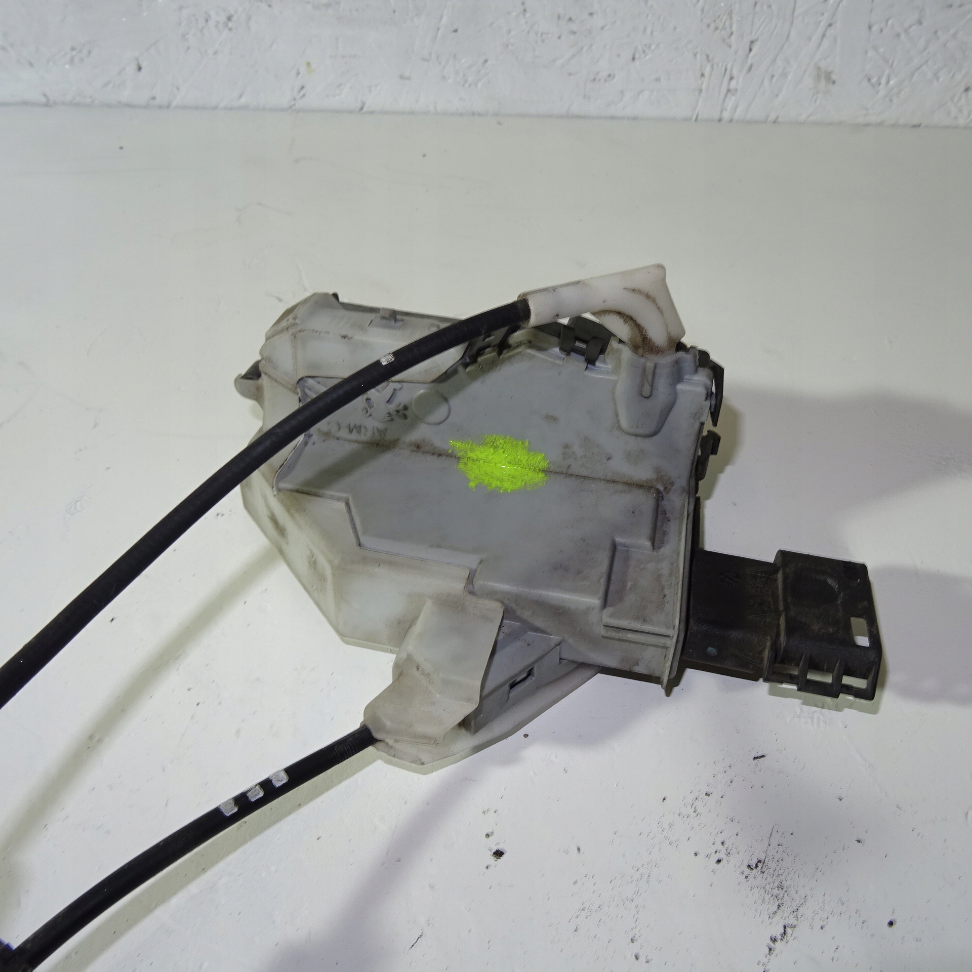 CITROEN C 3 II lock door rear part left PSA732