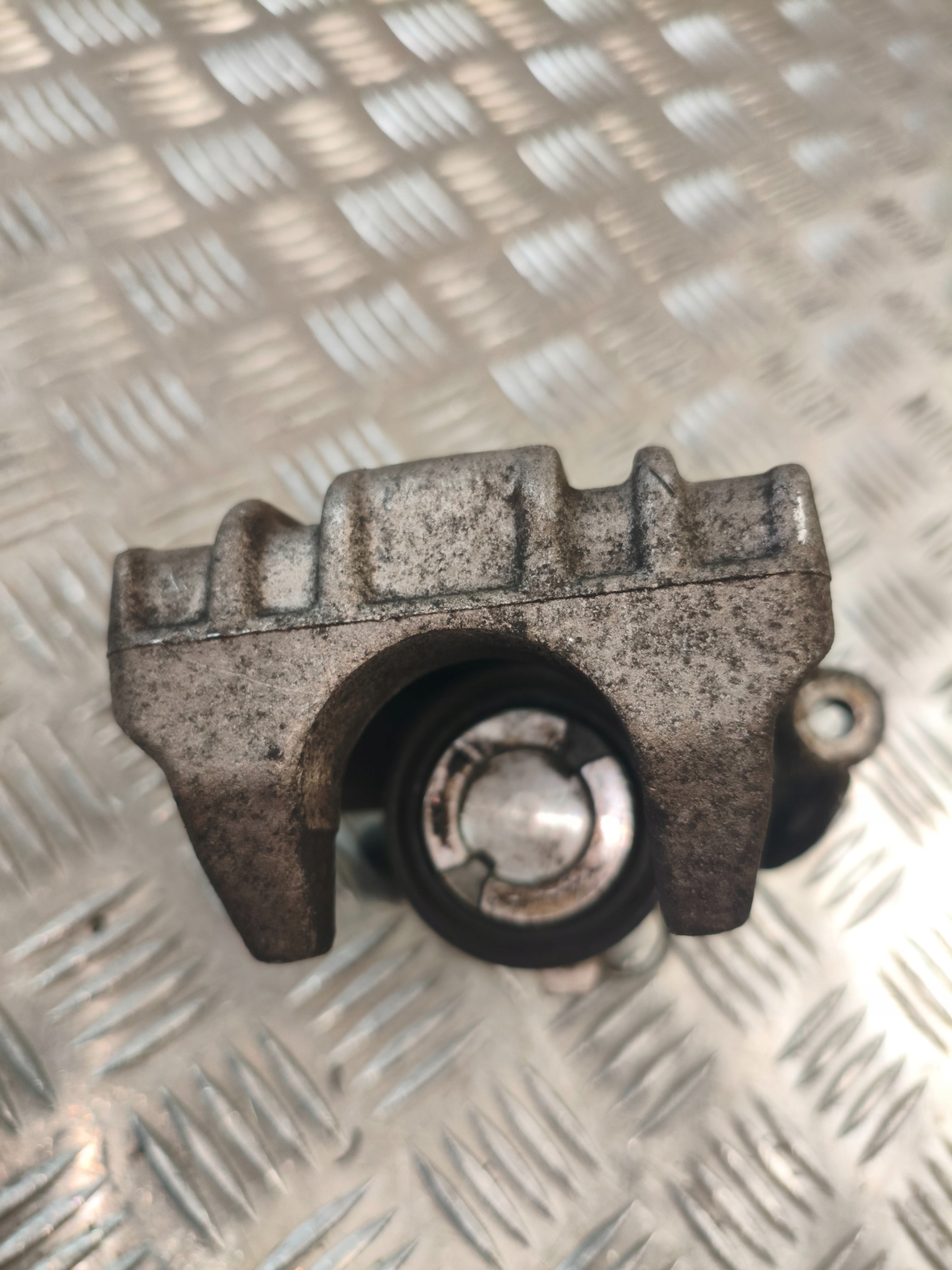 caliper rear part left SEAT TOLEDO II 2 1.9 TDI