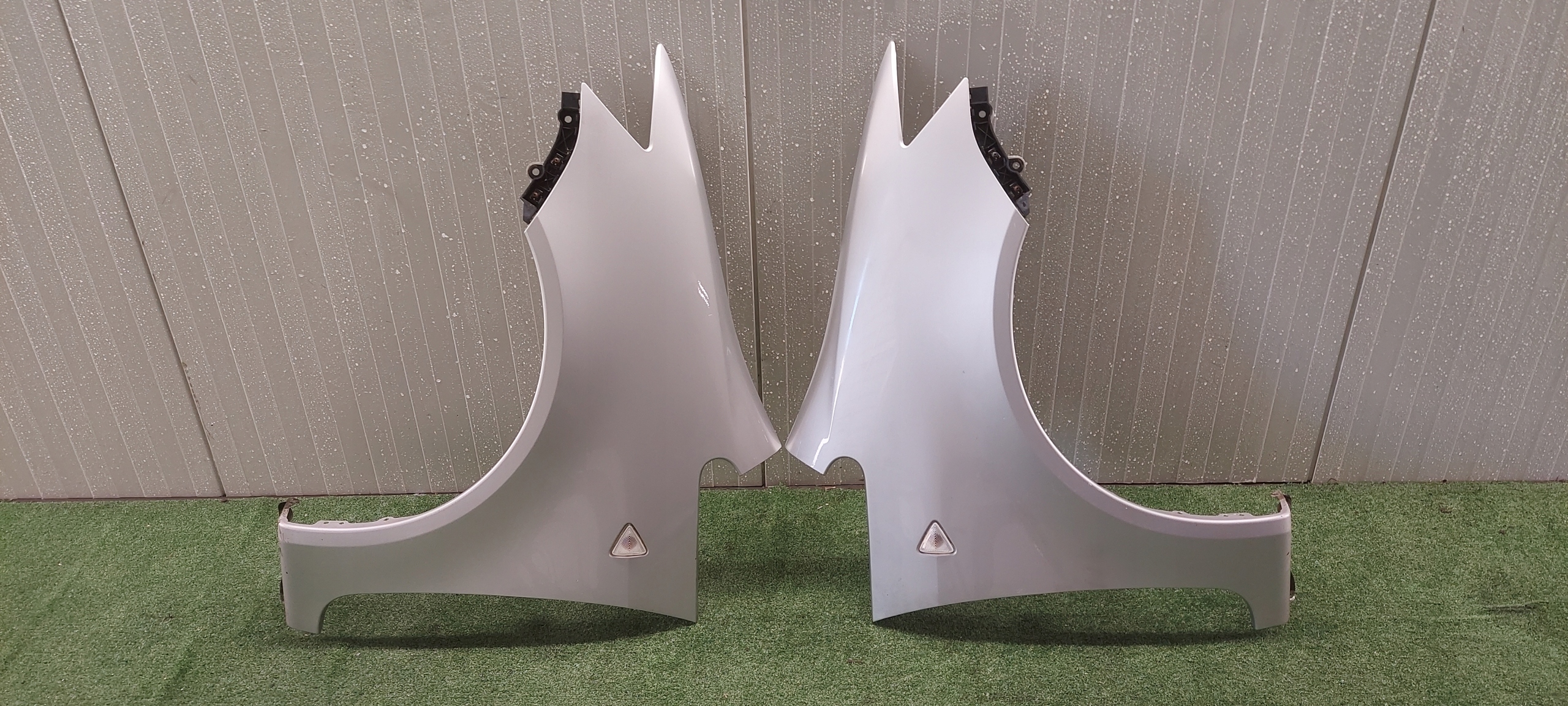 parafango Destra MITSUBISHI COLT LIFT 08-12 3D LAK: A50