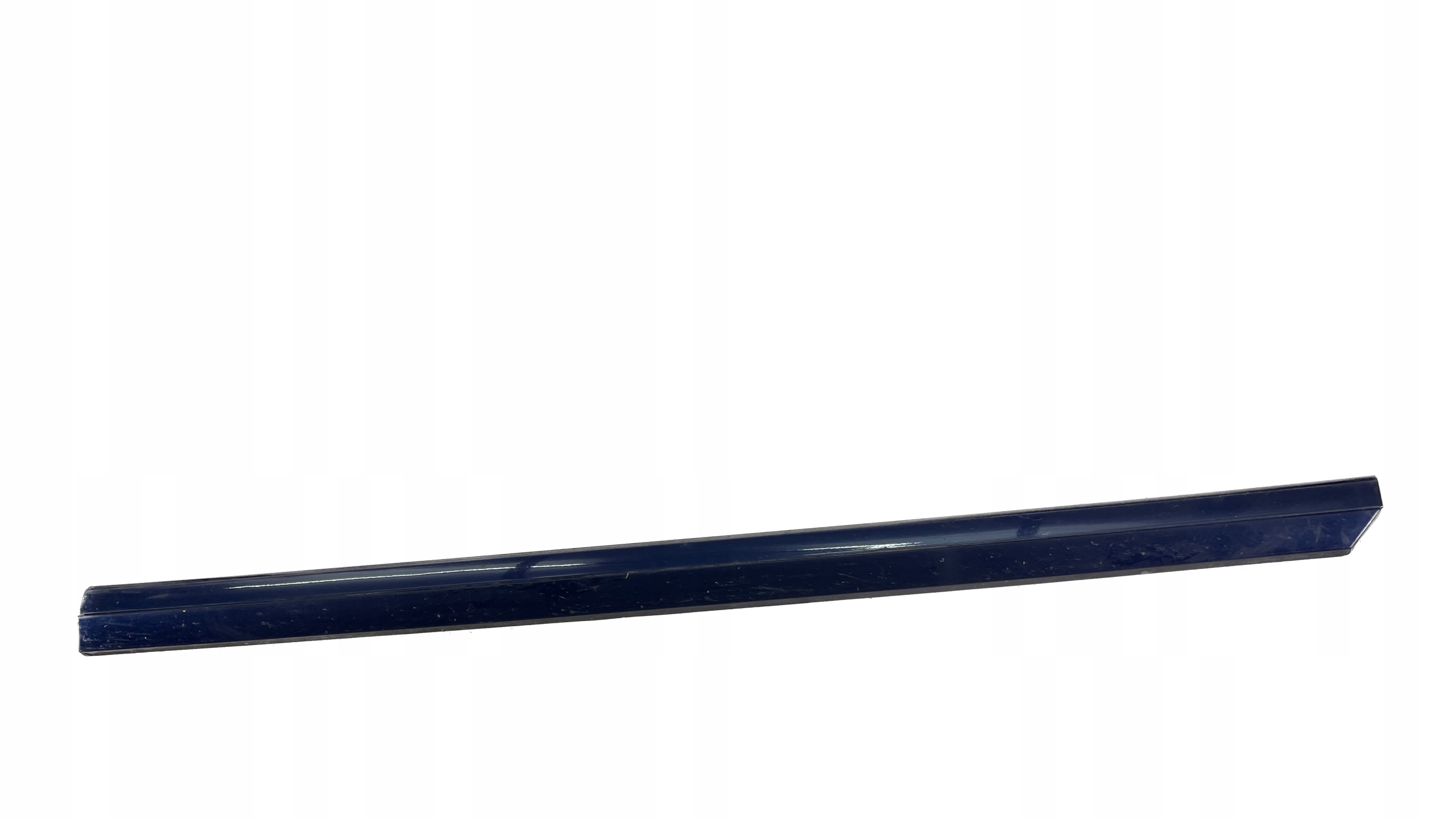 moulding door right front VW PASSAT B8 3G0954940E