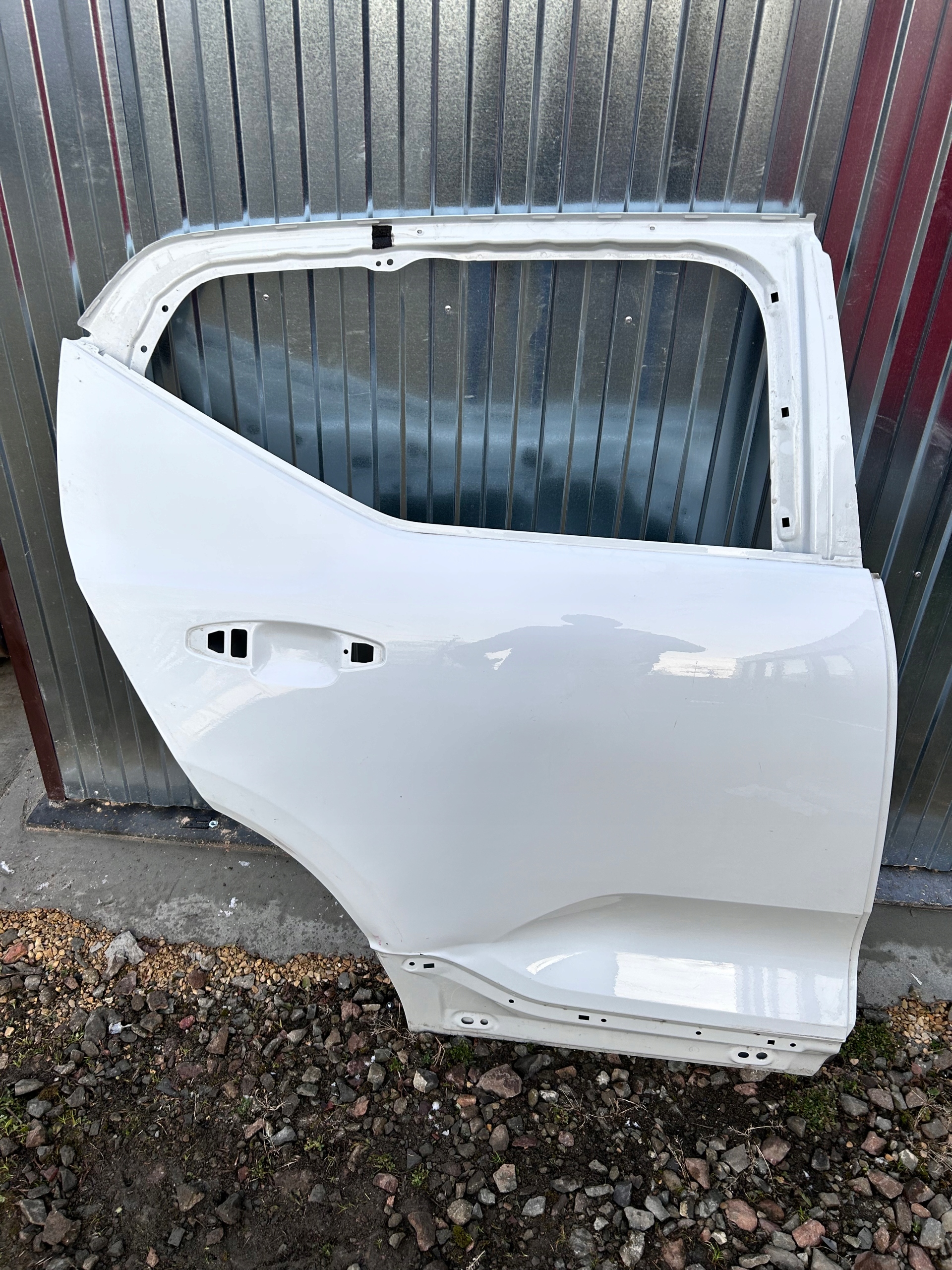 Tür hinten rechts VOLVO XC40 nr.00