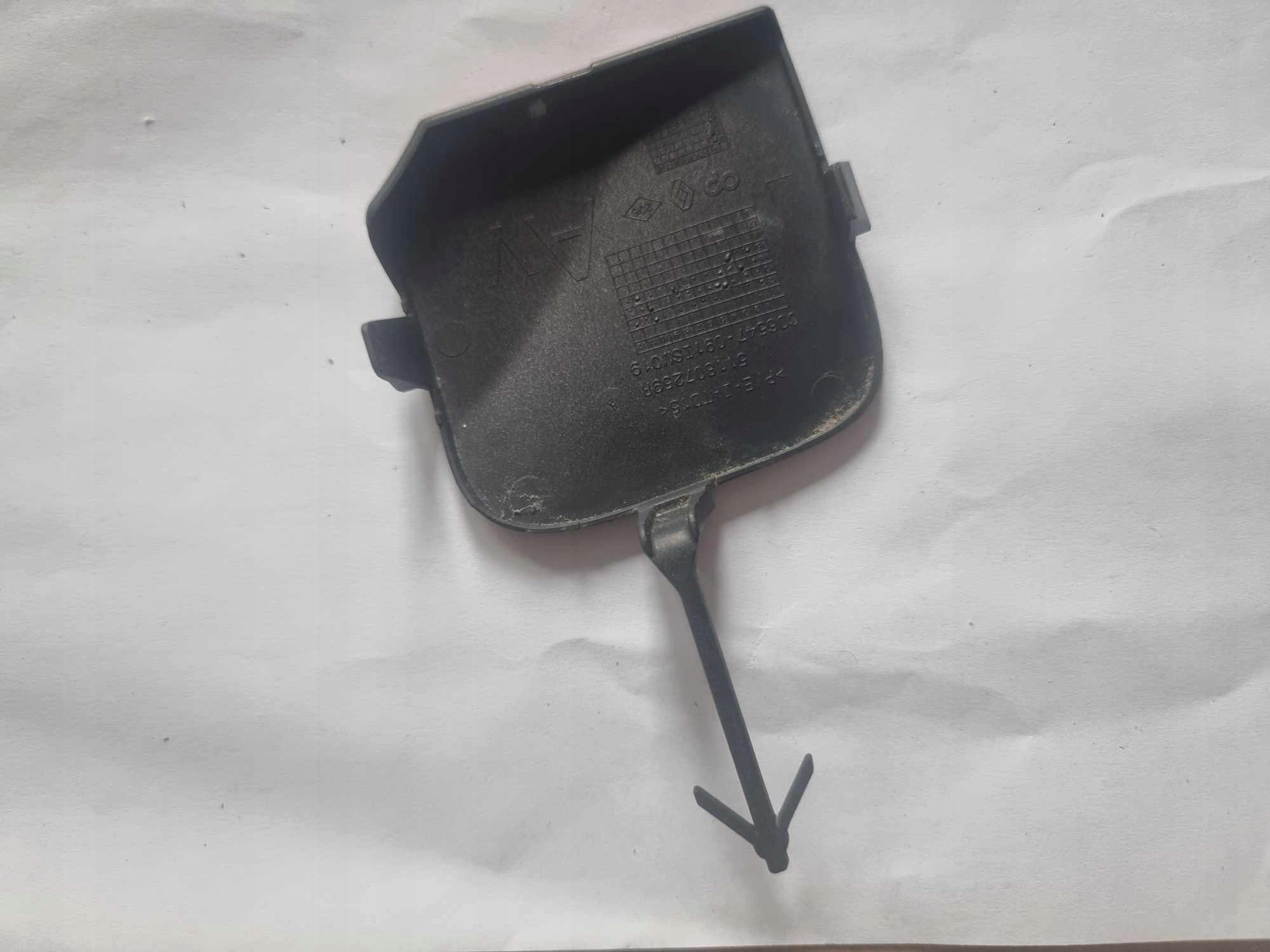 RENAULT CAPTUR -> Abschleppöse der Stoßstange vorne 511807259R