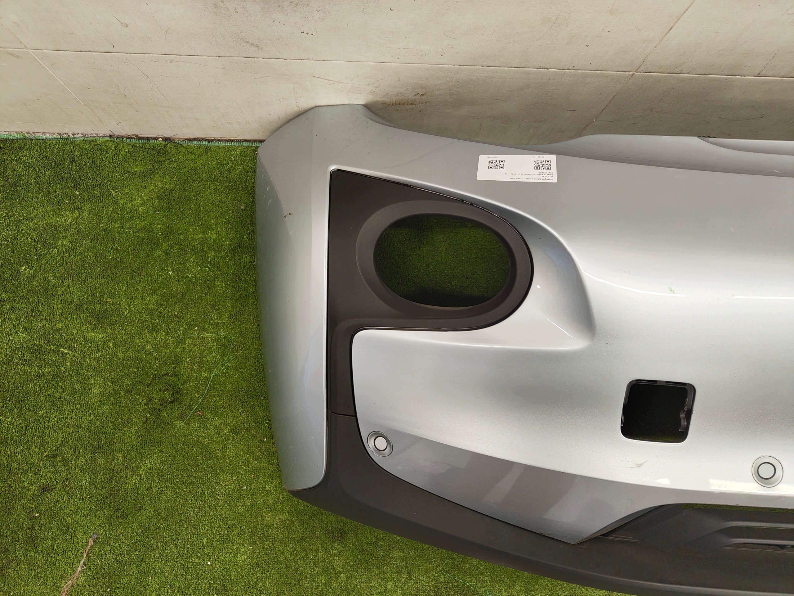 BMW I3 bumper front front colour B72 6PDC