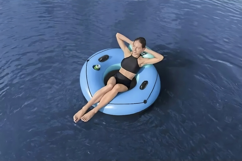 FOTEL DMUCHANY KÓŁKO DMUCHANE Z OPARCIEM PŁYWAJĄCE KOŁO OPONA Kod producenta Kółko Pompowane