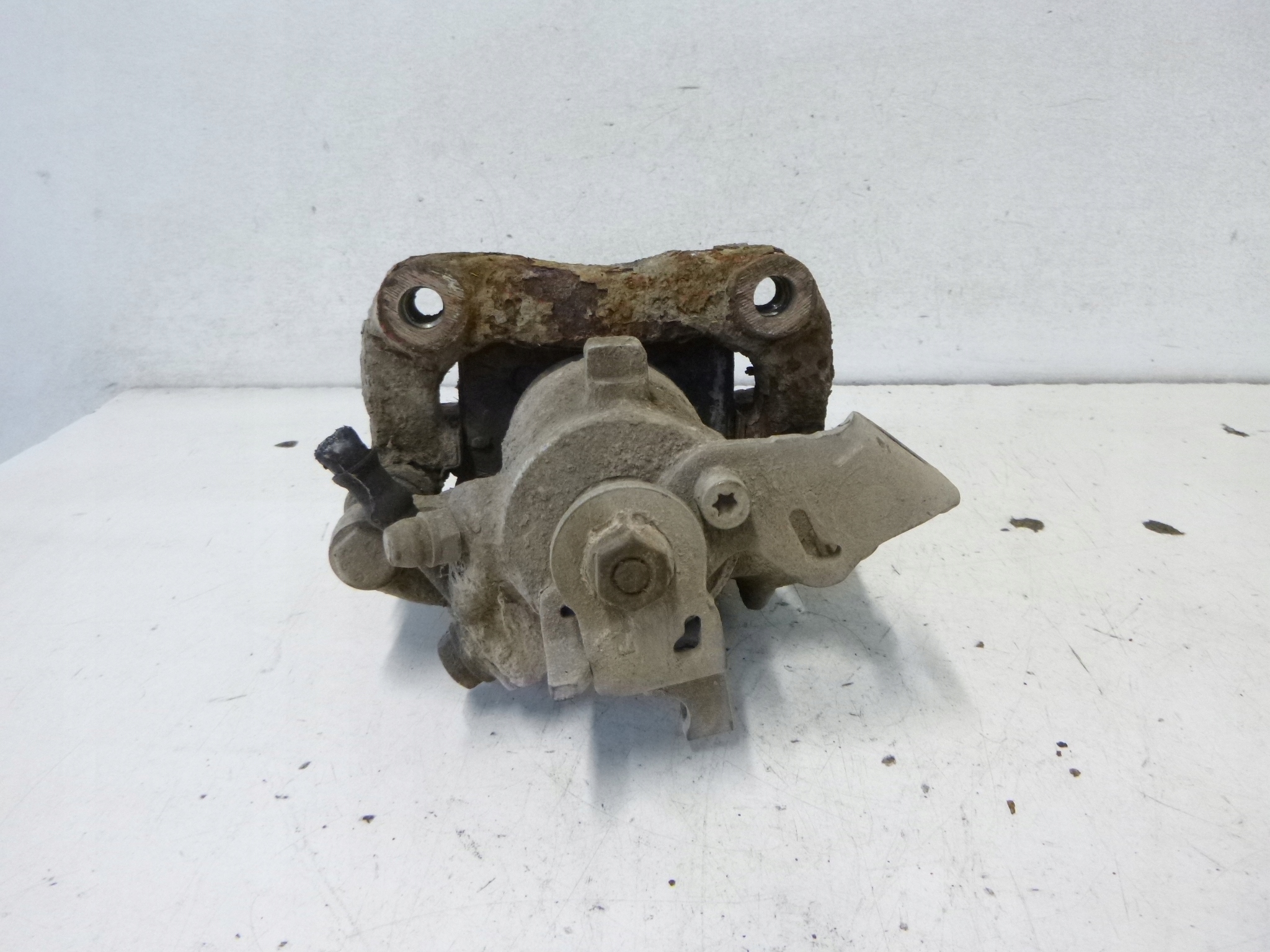 caliper brake rear part Audi A3 1.6 1998 LUCAS