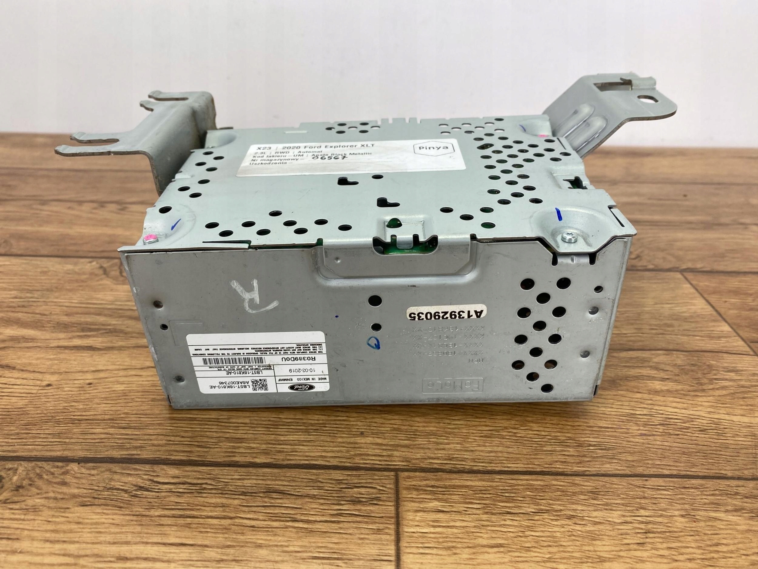 Radio navi sync odtwarzacz Ford Explorer VI 20+ USA