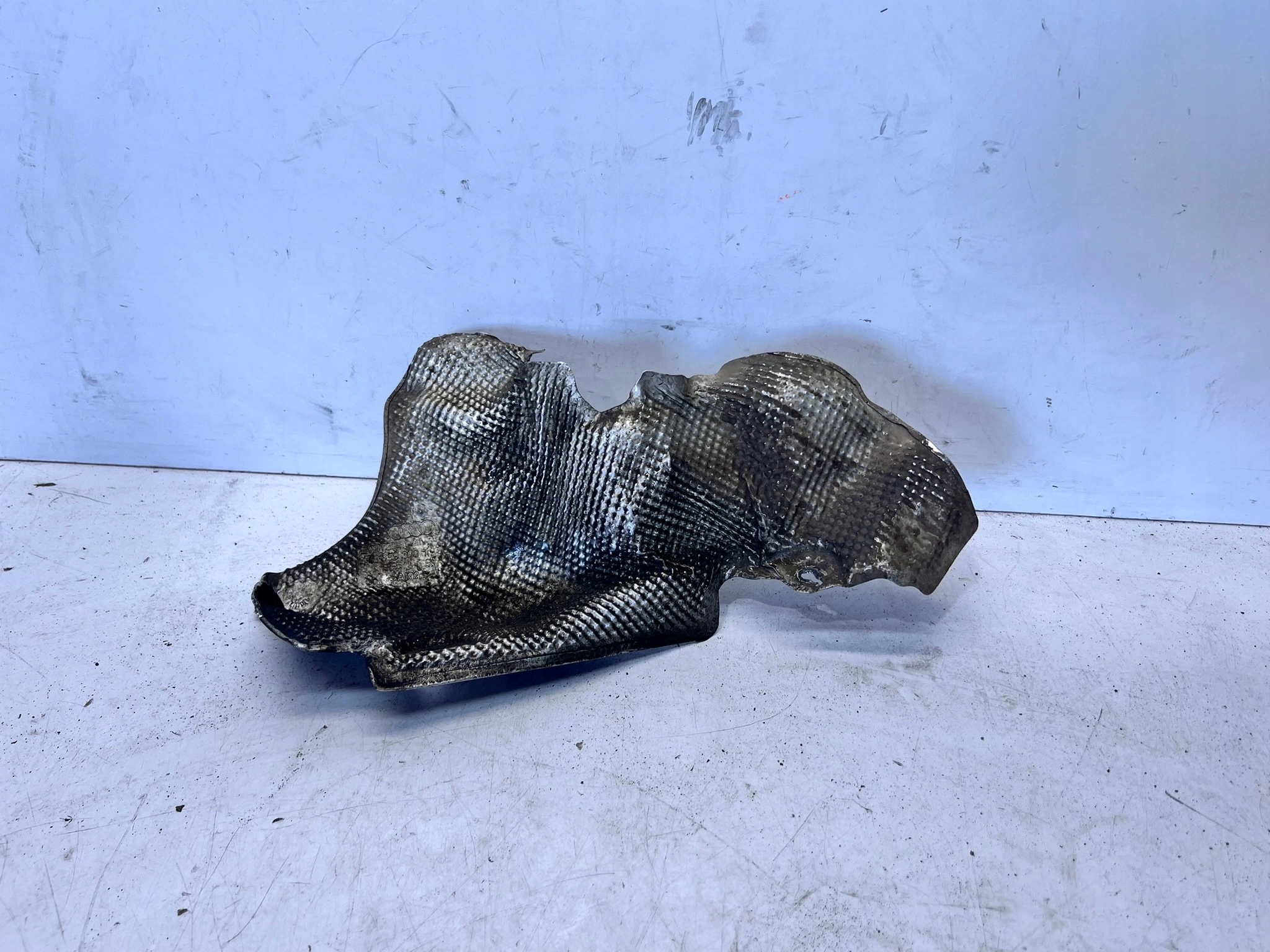 kryt TERMICZNA výfuku AUDI A6 C8 4K0399300A