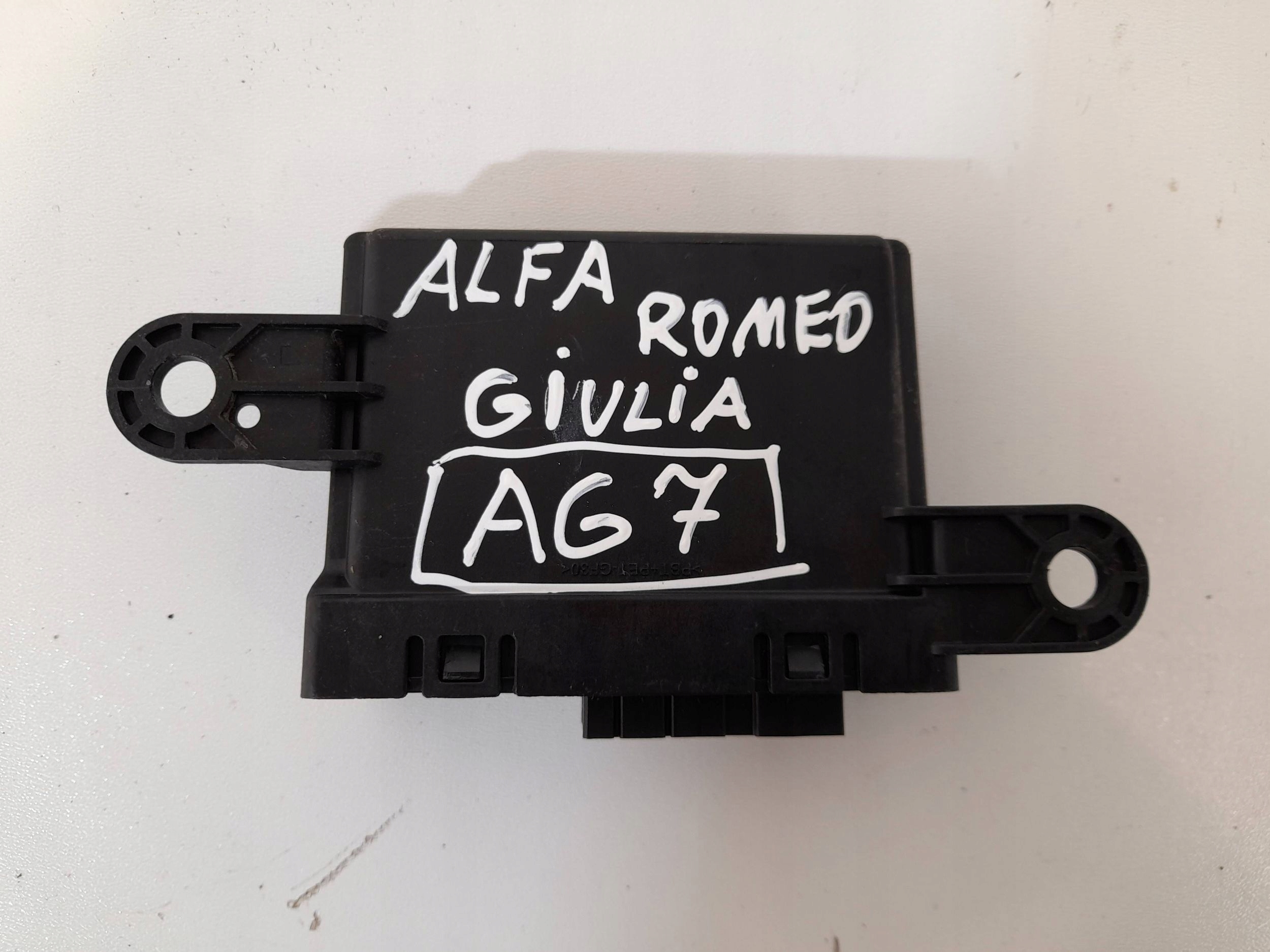 Alfa Romeo Giulia module PDC 0263004818 (AG7)