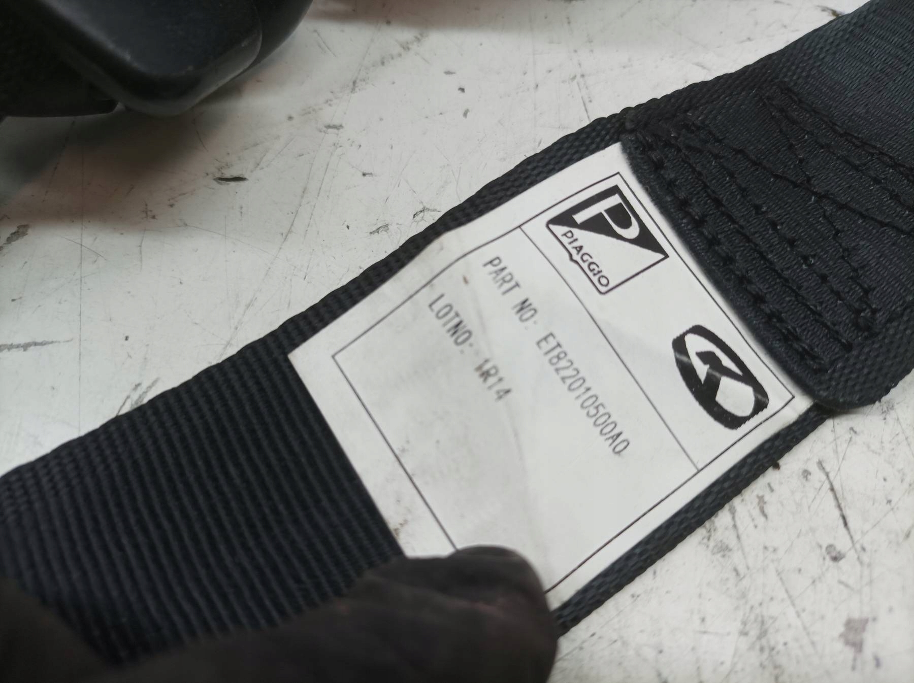seat belt left front driver´s Piaggio Porter II (2021- ) NP6