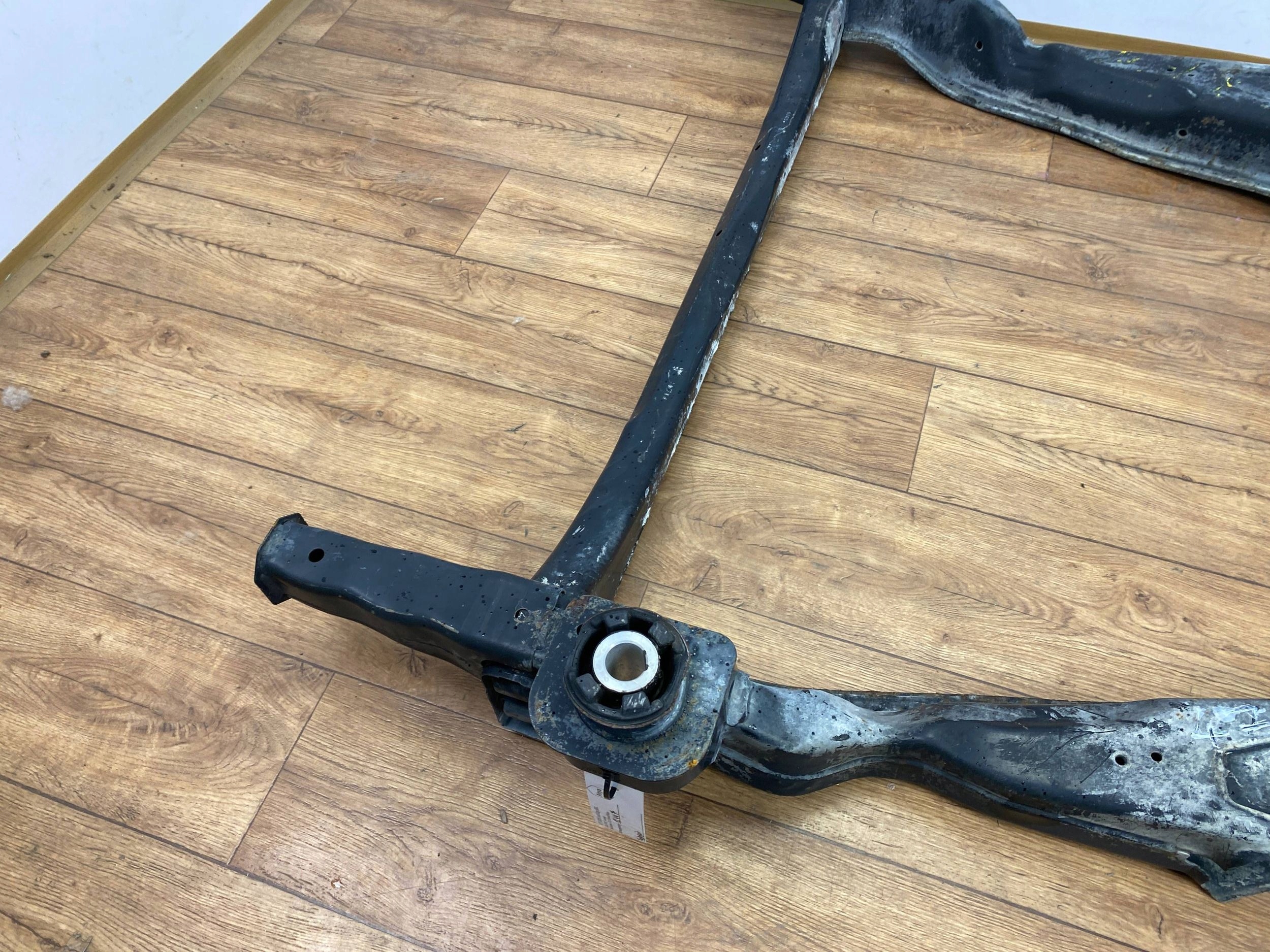 sider front subframe axle beam axle beam Ford Edge II Lift 2019+