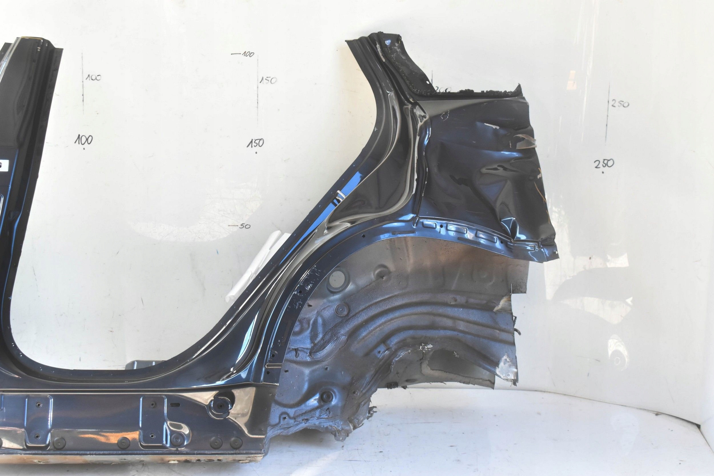 PRÓG SŁUPEK LEWY TYŁ BŁOTNIK BMW X5 G05 18- Stan opakowania zastępcze