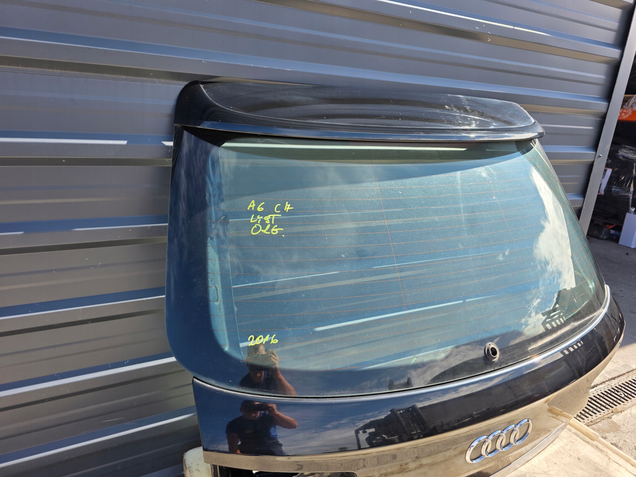boot doors rear part AUDI A6 C7 AVANT / KOMBI LY9T LIFT original !!!