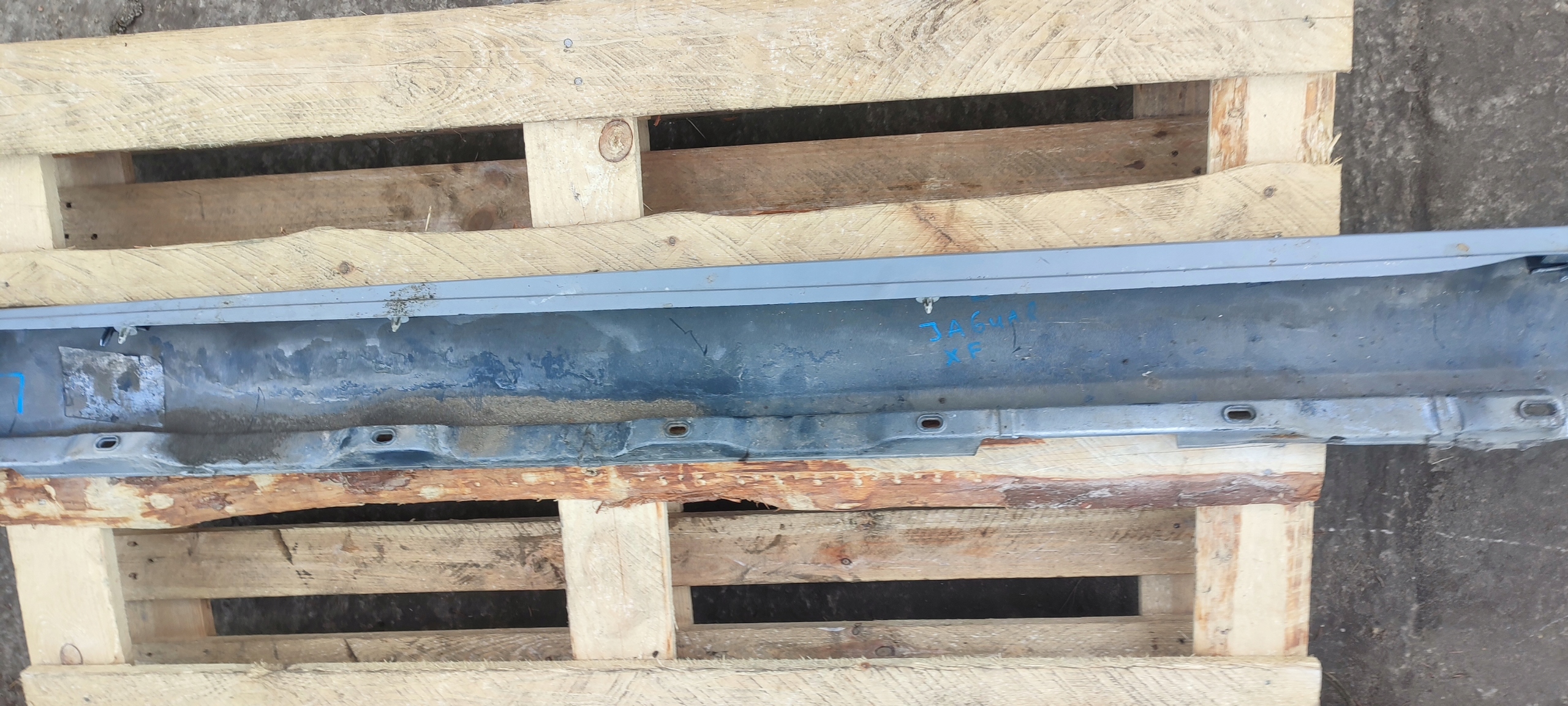moulding threshold left Jaguar XF X250 MEE