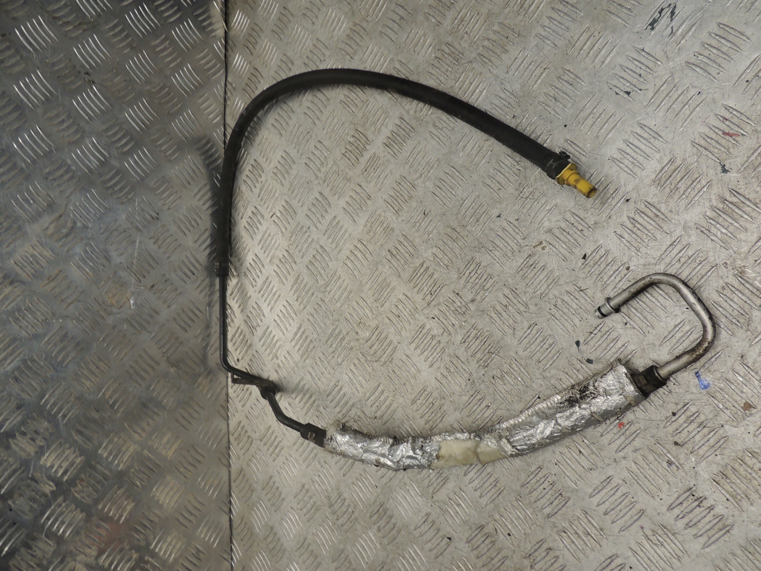 FIESTA MK6 1.3B PRZEWÓD WSPOMAGANIA