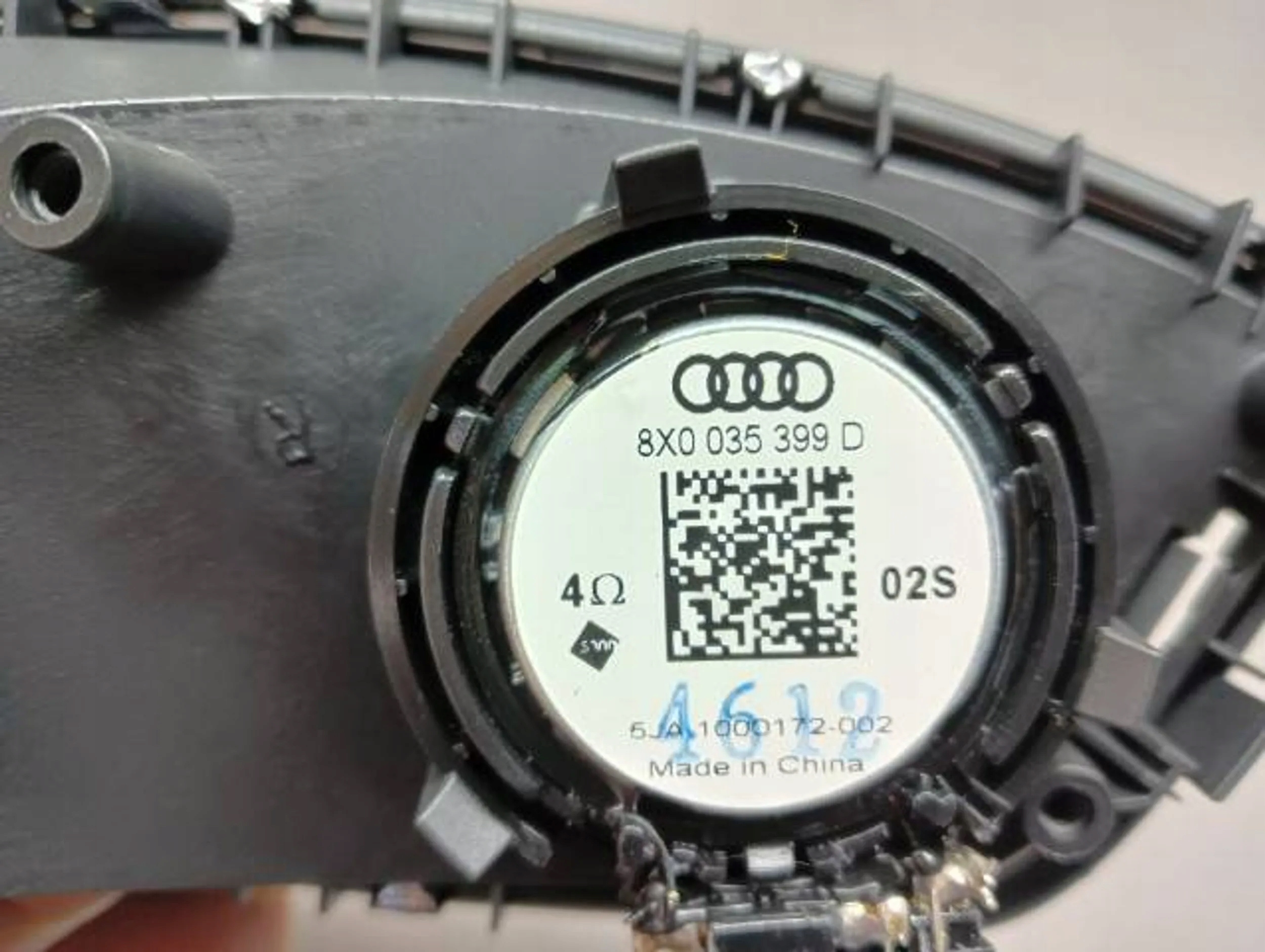 ручка двери зад правый Audi A1 8X4839020B