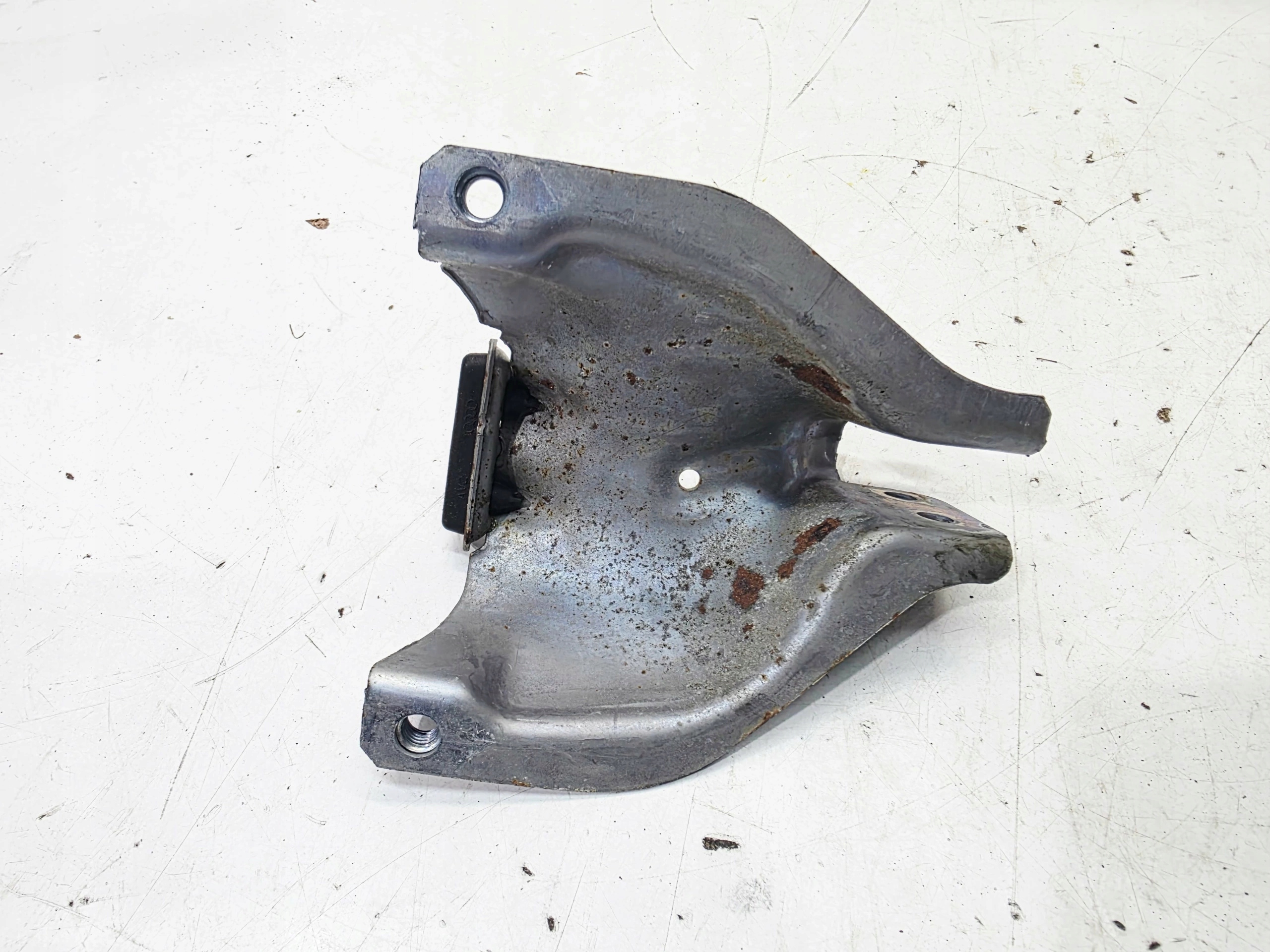 motor mount cover right AUDI A6 C7 4G0399060G