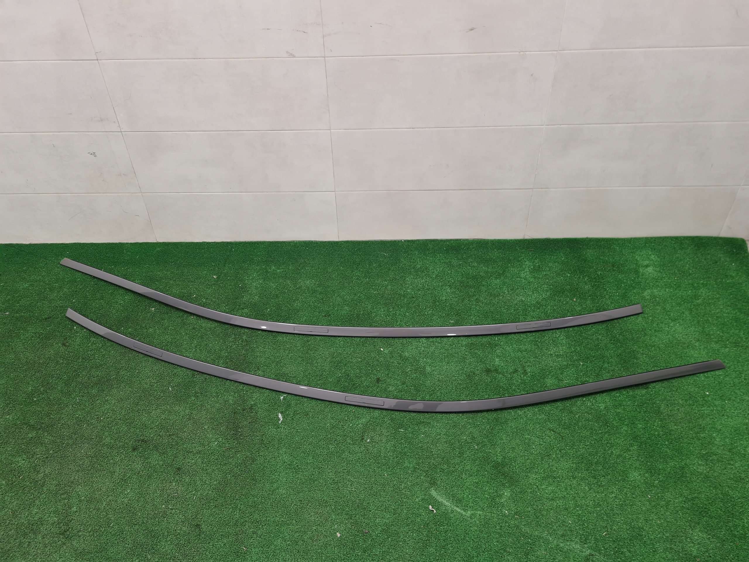 BMW 5 G30 LISTWA DACHOWA PRAWA LEWA 9850157 9850158 KOLOR C3E Numer katalogowy części 9850157 9850158 BMW