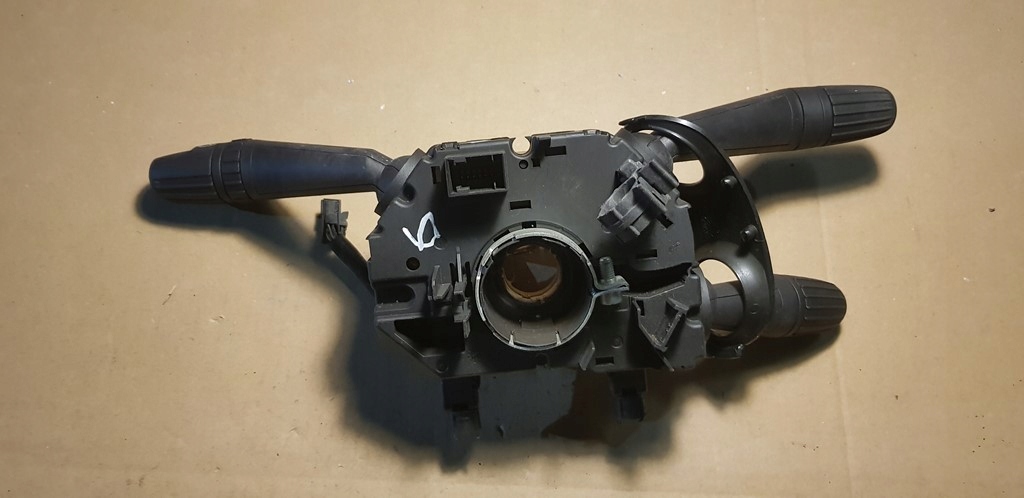 ALFA ROMEO MITO КОМБІНОВАНИЙ ПЕРЕМИКАЧ ПЕРЕМИКАЧІВ 6