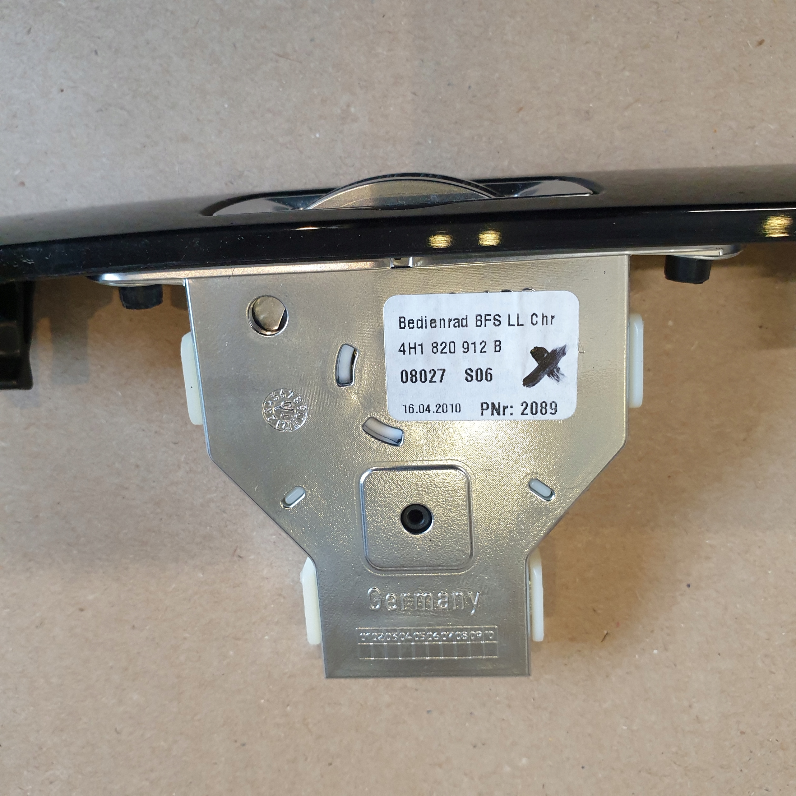 lista DESKI táblák DEKOR PANEL AUDI A8 D4 4H OE EU