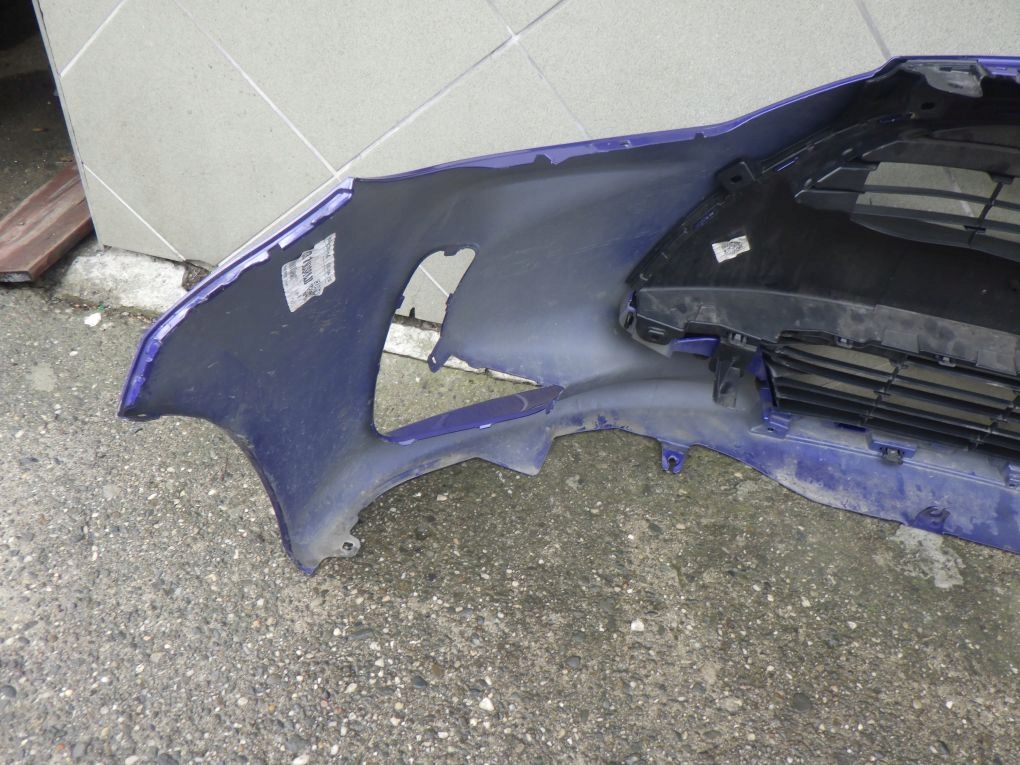 TOYOTA YARIS 4 IV P21 2020- front bumper