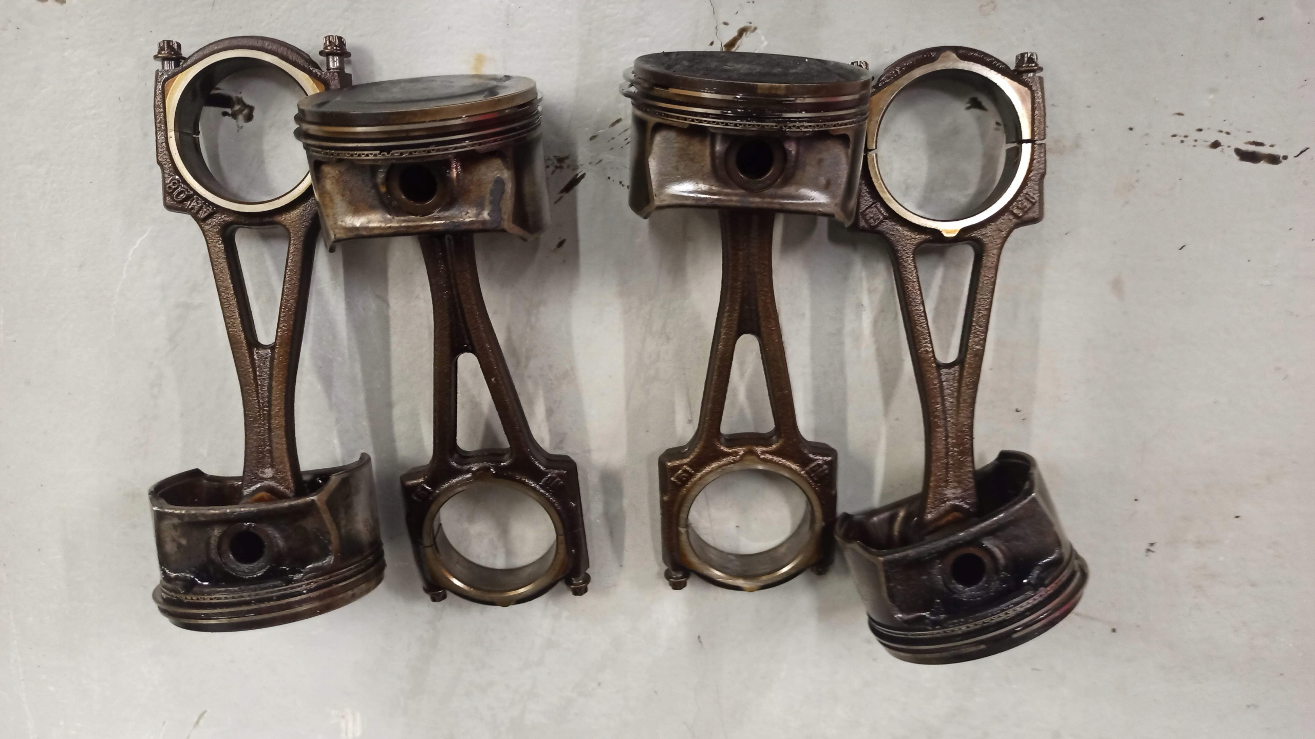 OPEL ASTRA J CORSA D MERIVA Z12XEP 1.2 TŁOK KORBOD Typ samochodu Samochody osobowe