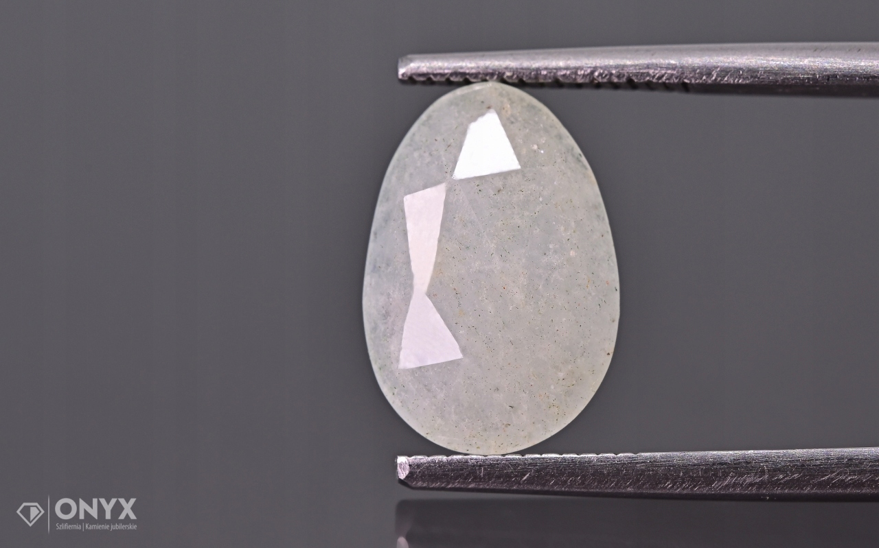 Akvamarín fasetovaná nepravidelná rozeta 12x8,5 mm